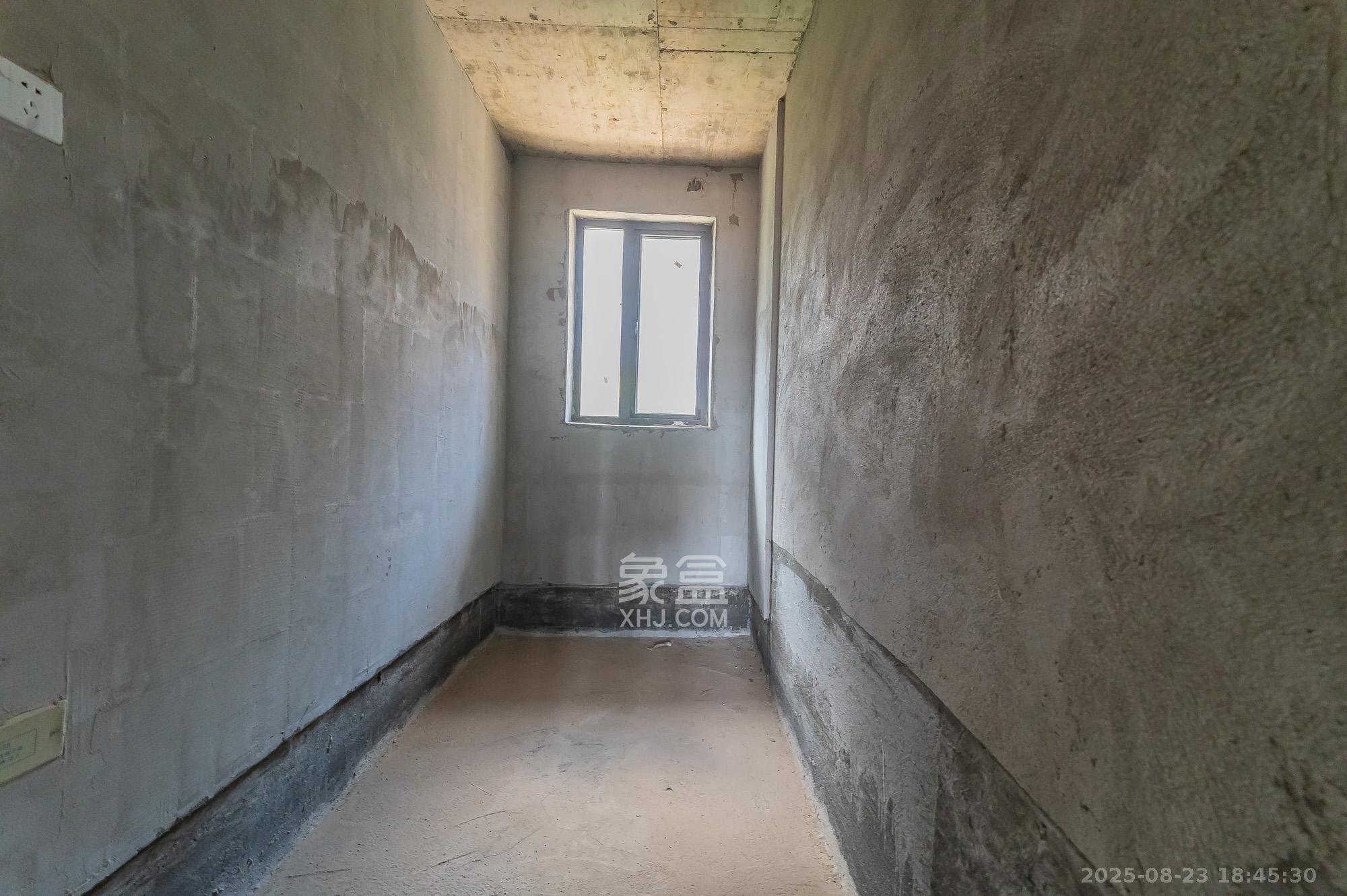 星湖湾二期洋房  5室2厅2卫    160.0万 星湖湾二期洋房  5室2厅2卫    160.0万其他