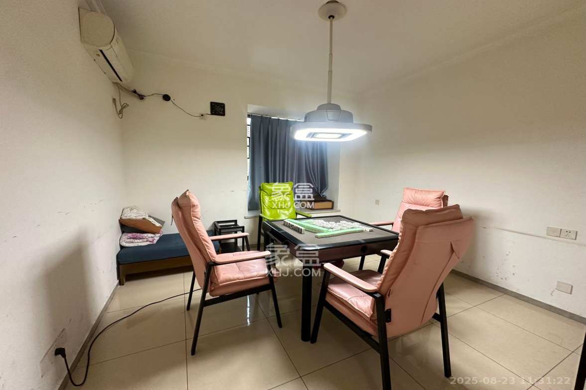 长房明宸府  5室2厅1卫    3600.0元/月 长房明宸府  5室2厅1卫    3600.0元/月室内图