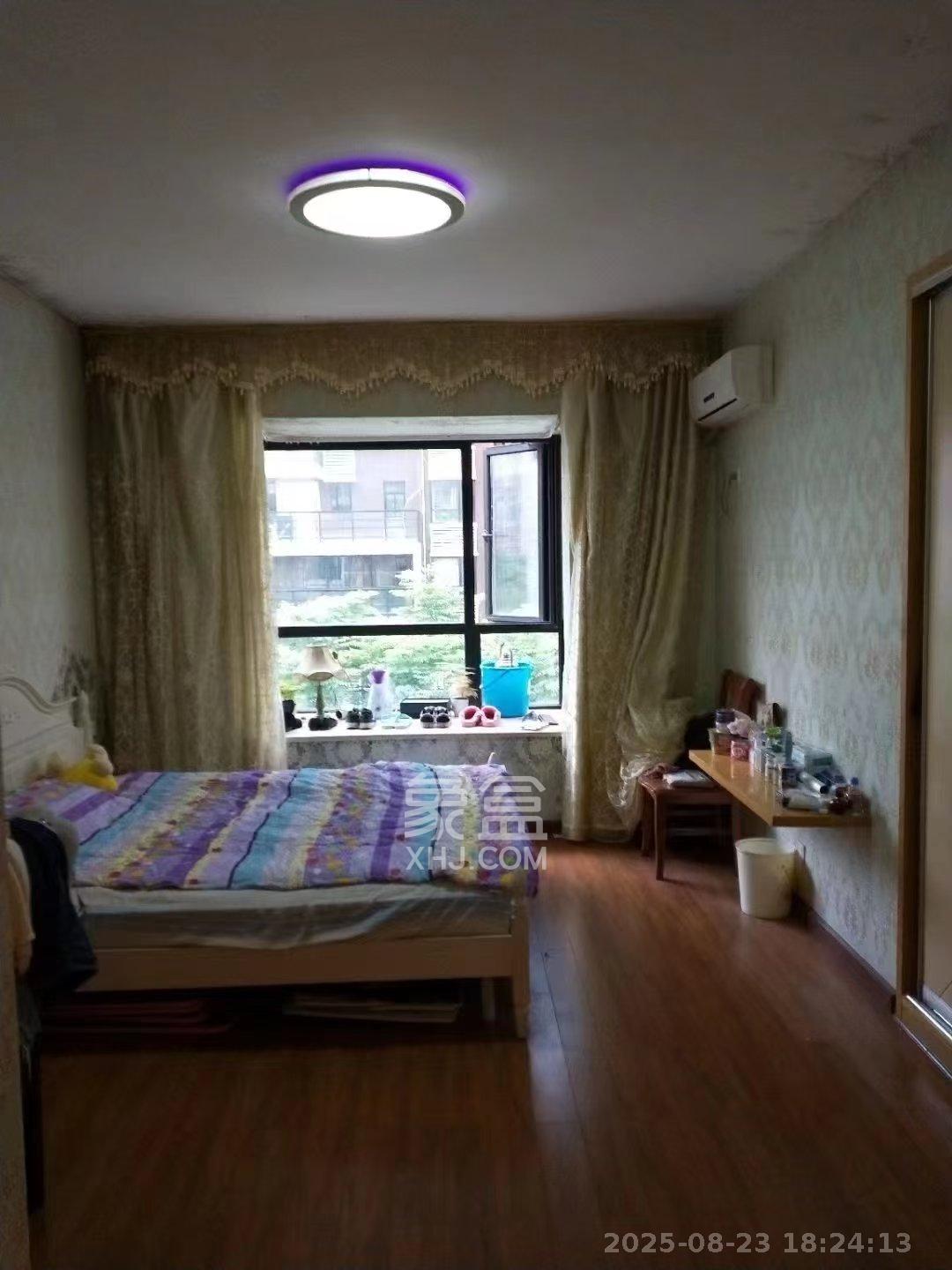 鑫远湘府华城 4室2厅2卫 3400.0元/月 鑫远湘府华城 4室2厅2卫 3400.0元/月室内图