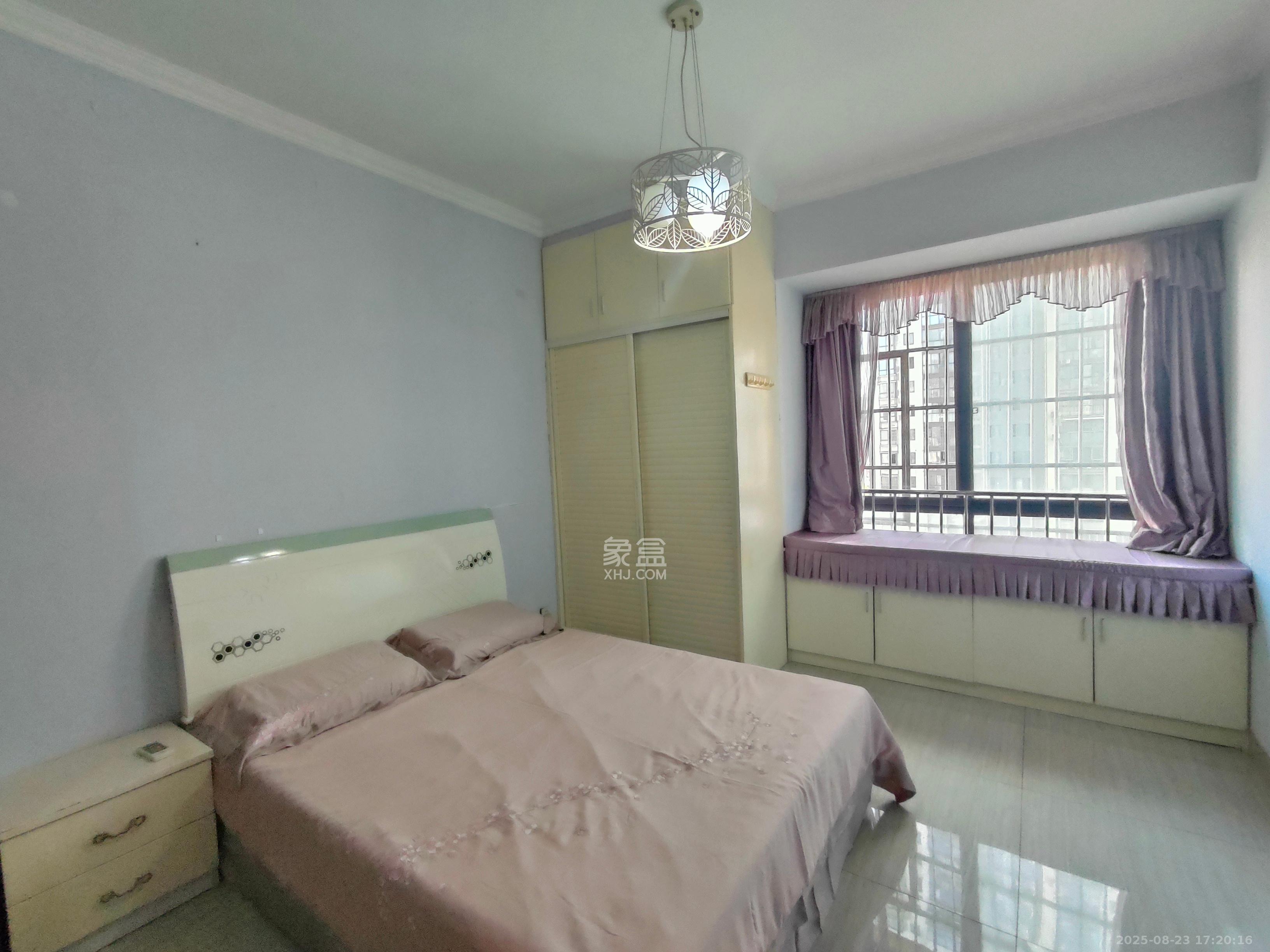 城南故事家园  1室1厅1卫    1200.0元/月 城南故事家园  1室1厅1卫    1200.0元/月室内图