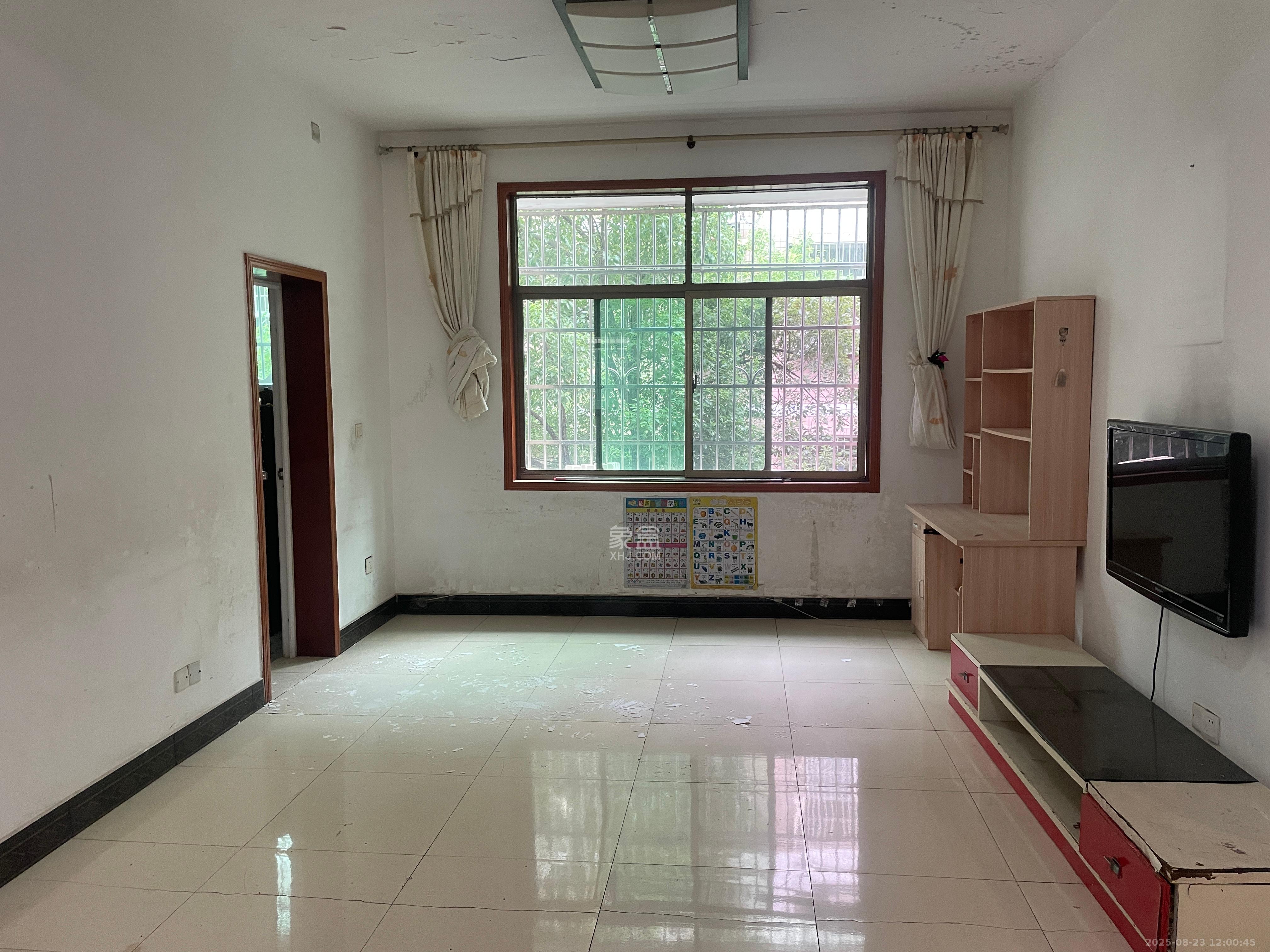 松雅安置小区  3室2厅2卫    1200.0元/月 松雅安置小区  3室2厅2卫    1200.0元/月户型图