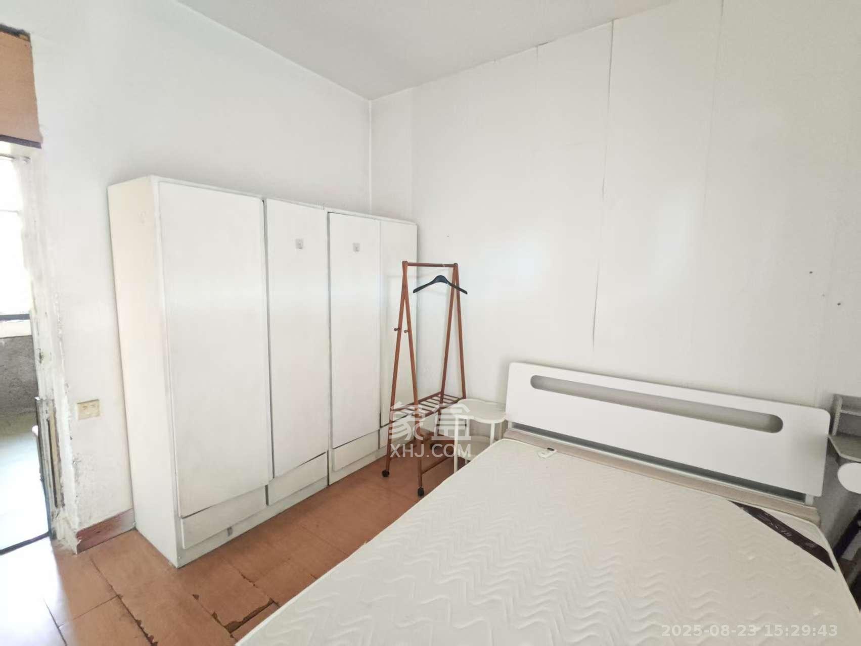 水泵厂宿舍 2室1厅1卫 1100.0元/月 水泵厂宿舍 2室1厅1卫 1100.0元/月室内图