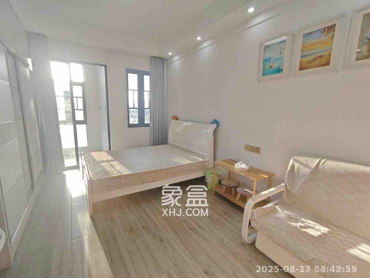 蓝光雍锦阁  1室1厅1卫   1500.00元/月室内图