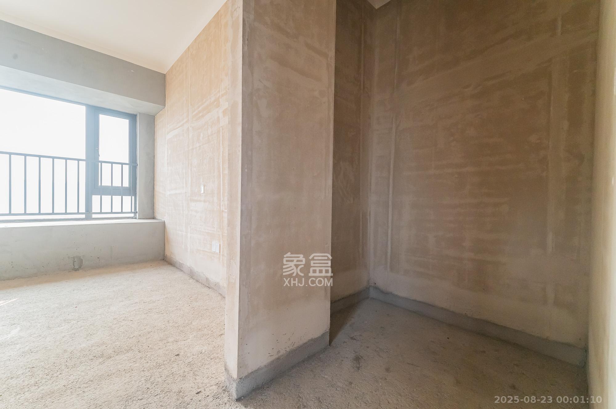 绿城美的明月江南 4室2厅2卫 143.0万 绿城美的明月江南 4室2厅2卫 143.0万其他