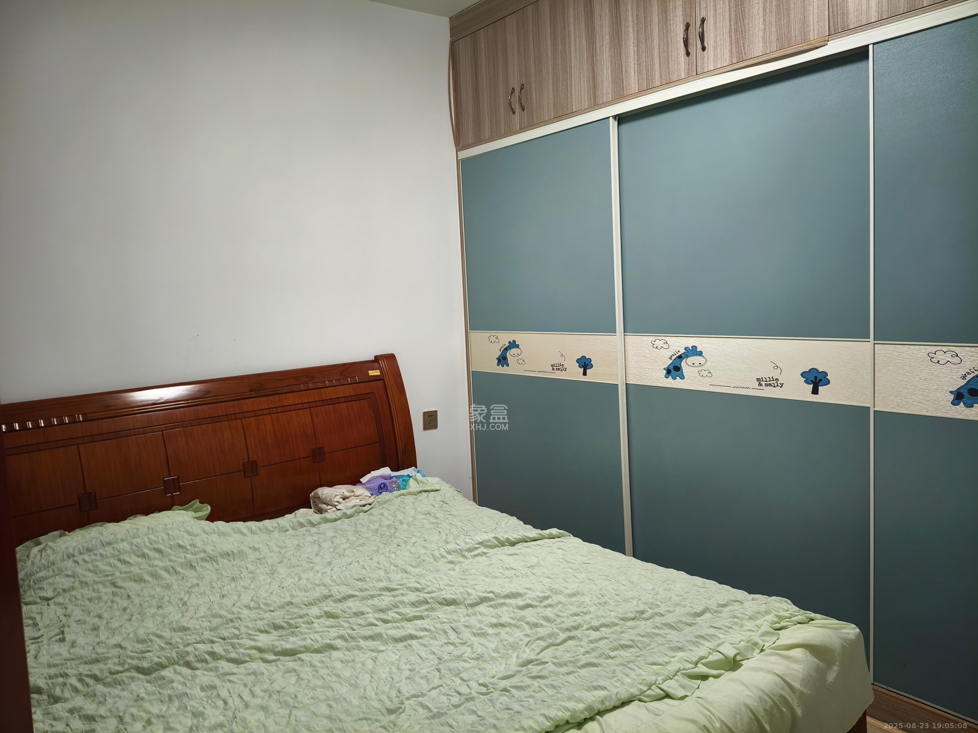 荷韵园  1室0厅0卫    1600.0元/月 荷韵园  1室0厅0卫    1600.0元/月室内图