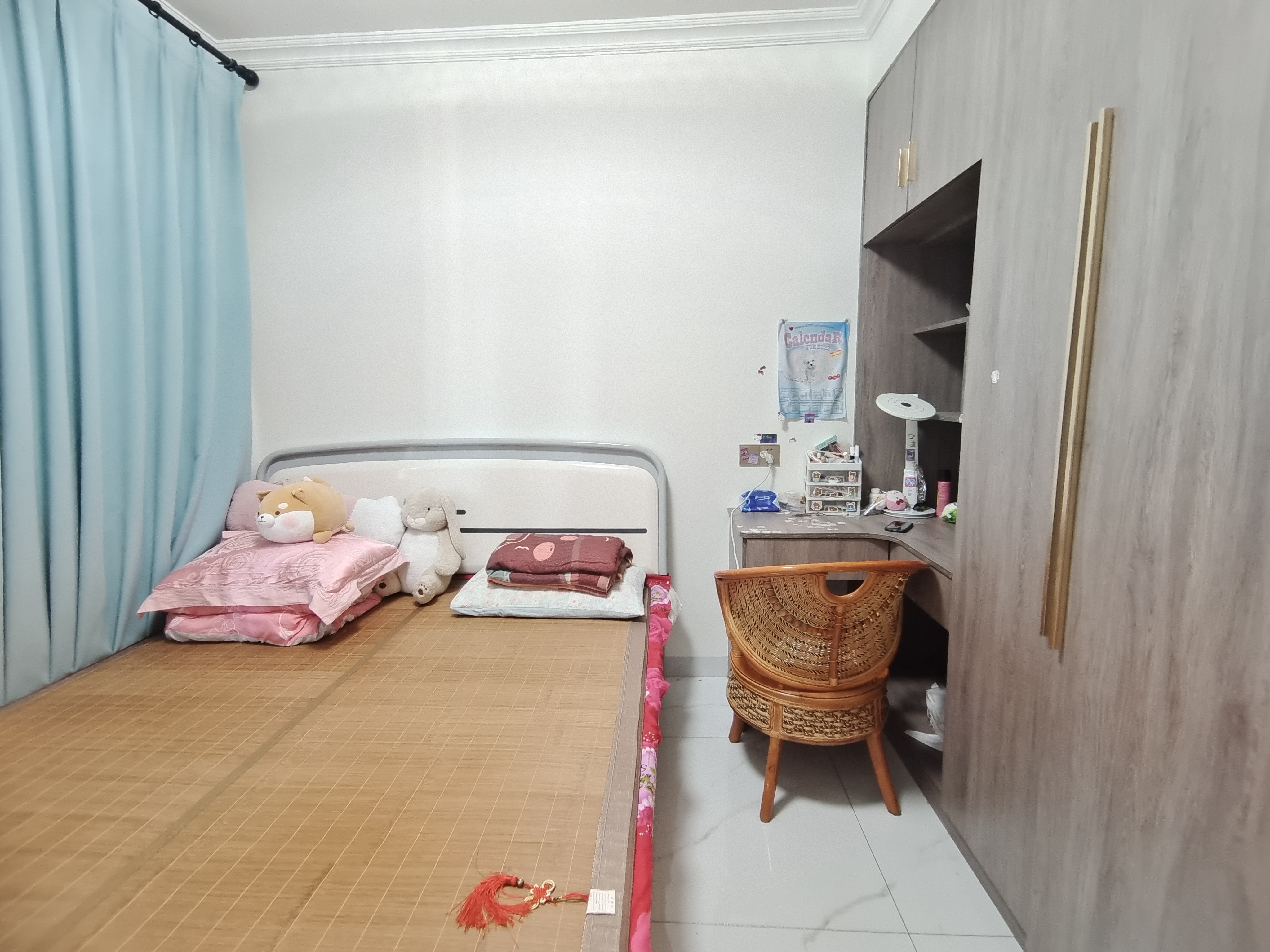 碧桂园梓山府 3室2厅2卫 2000.0元/月 碧桂园梓山府 3室2厅2卫 2000.0元/月室内图