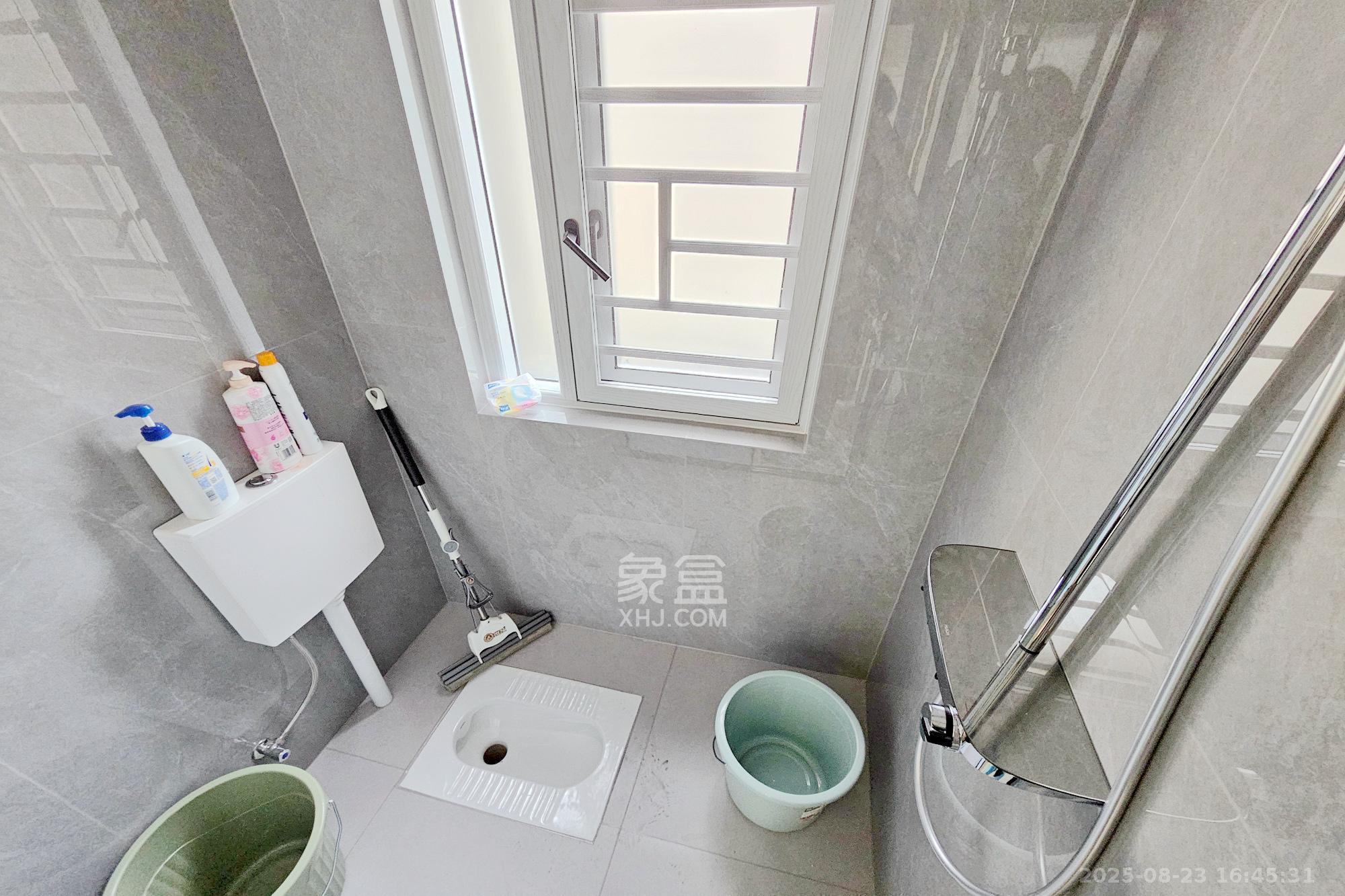 长房东旭国际  3室2厅2卫    175.0万 长房东旭国际  3室2厅2卫    175.0万其他