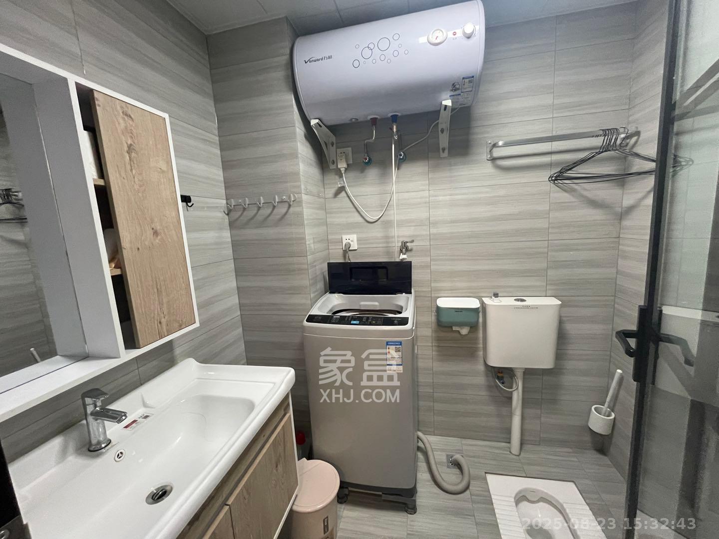 复地星光天地 1室0厅0卫 2100.0元/月 复地星光天地 1室0厅0卫 2100.0元/月室内图