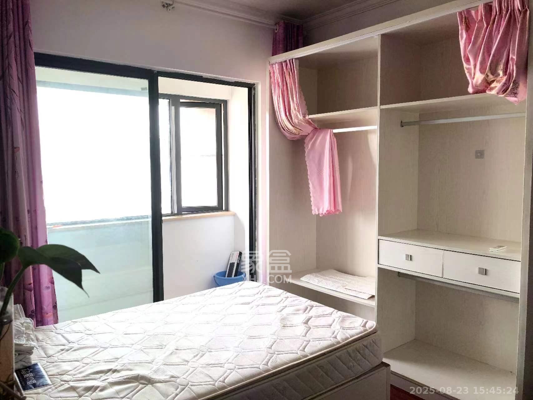 博林云栖  1室1厅1卫    1500.0元/月 博林云栖  1室1厅1卫    1500.0元/月室内图