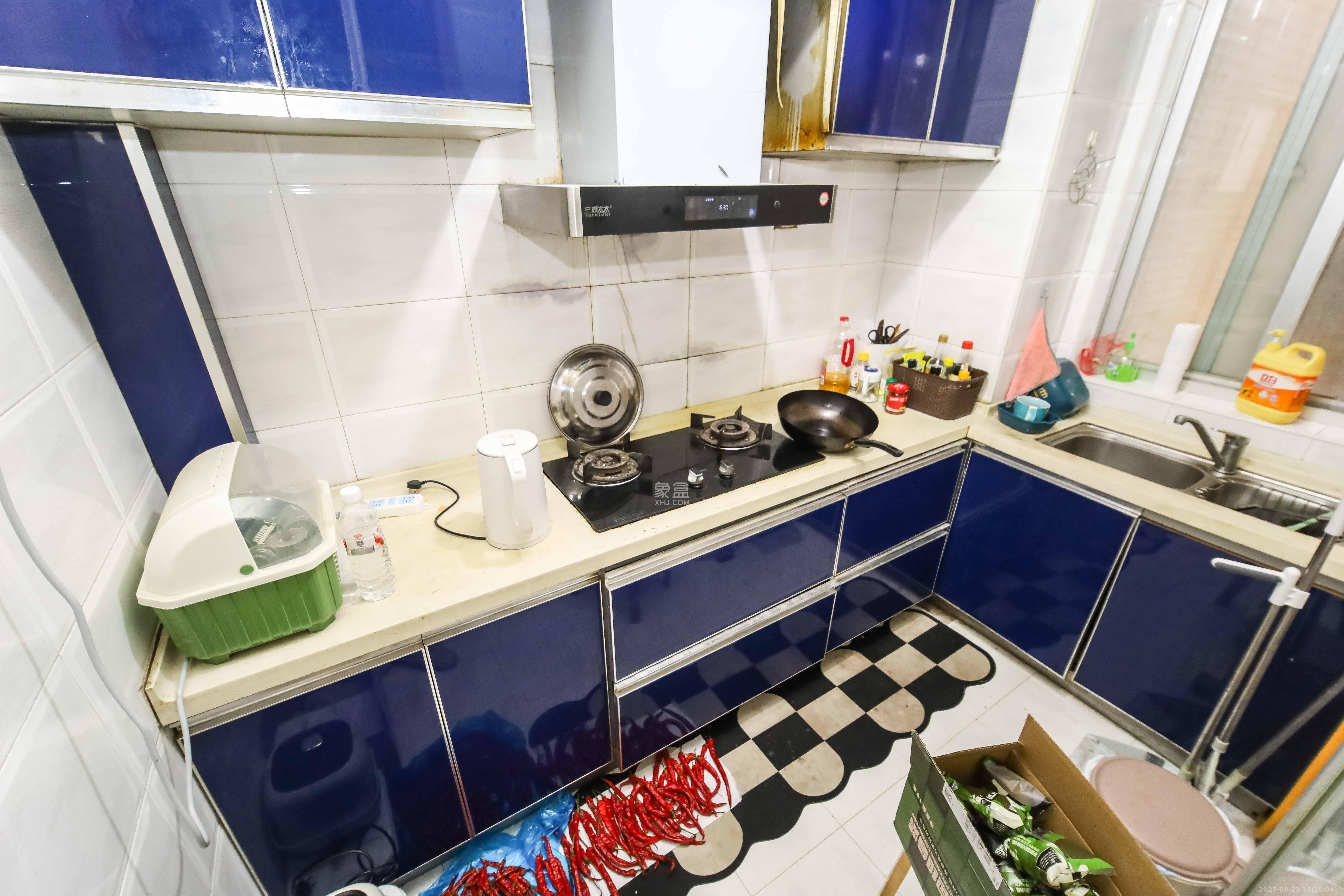 上河国际B座  2室1厅1卫    48.0万厨房