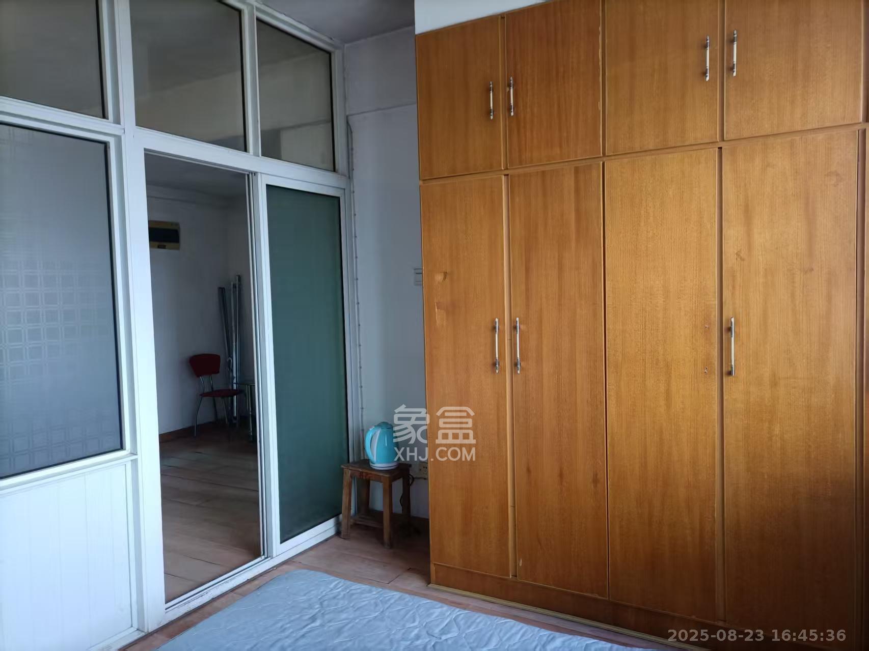 东方银座（东方摩卡）  1室1厅1卫    1200.0元/月室内图