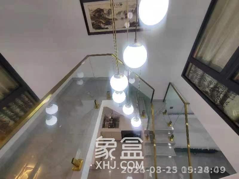 卓越江岸  1室0厅0卫   2600.00元/月室内图