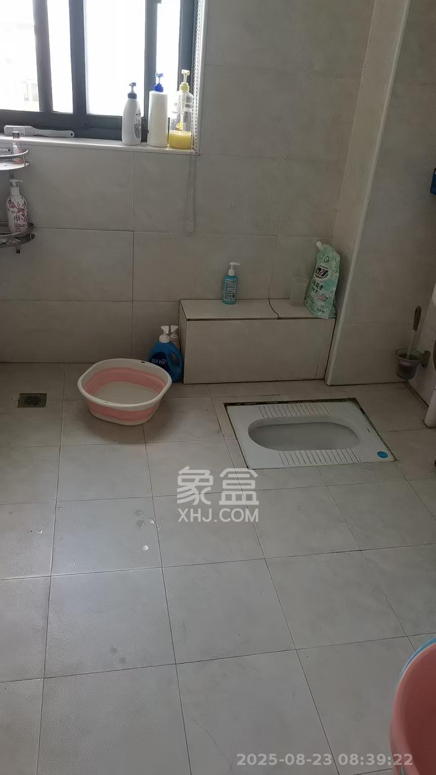 五矿紫湖香醍 2室2厅1卫 1600.0元/月 五矿紫湖香醍 2室2厅1卫 1600.0元/月室内图