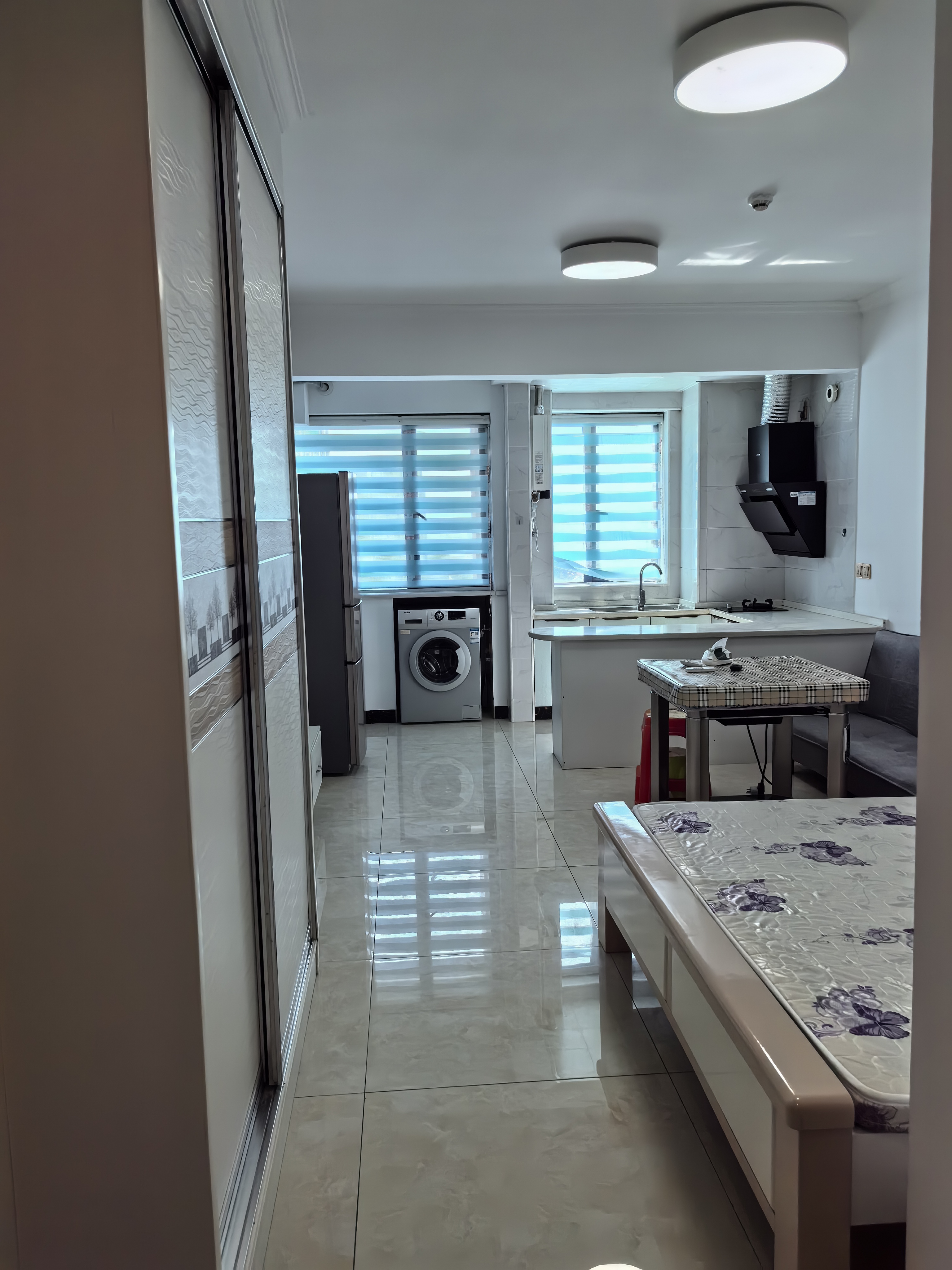 盛世时代广场  1室1厅1卫    1000.0元/月室内图