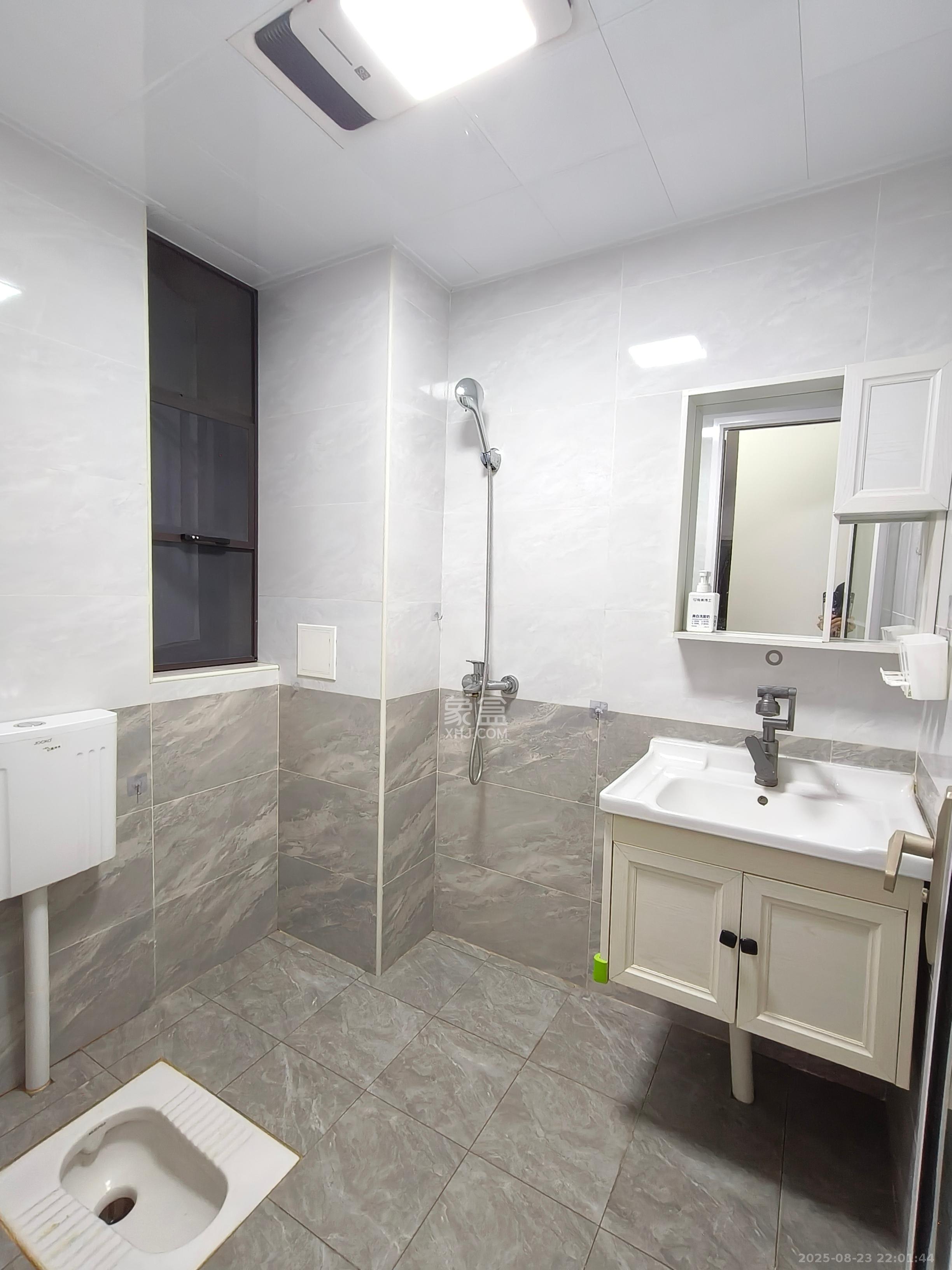 星雅美辰 3室2厅2卫 2500.0元/月 星雅美辰 3室2厅2卫 2500.0元/月室内图