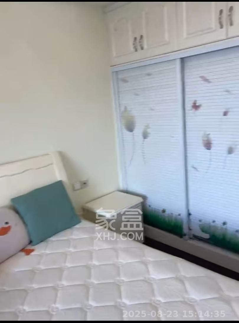 恒大华府  1室1厅1卫    1400.0元/月室内图