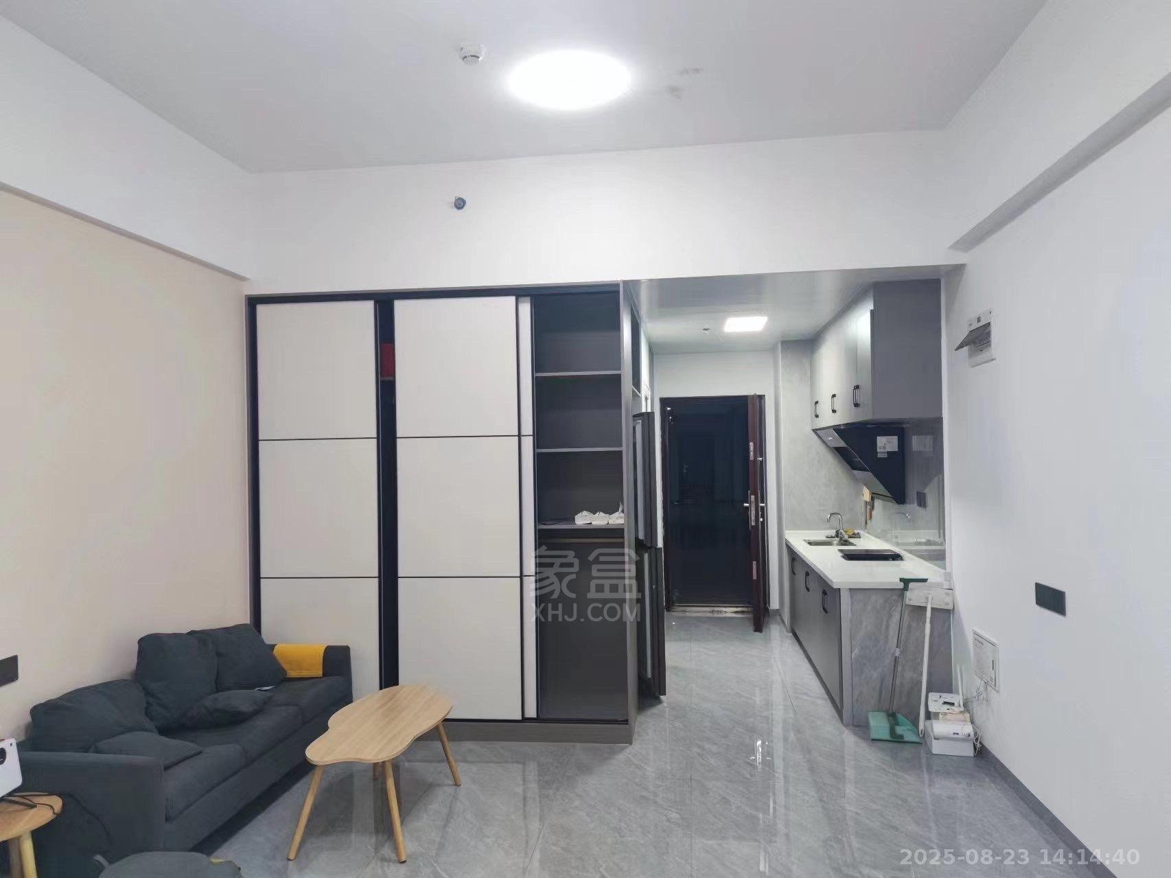 朗廷览江  1室0厅0卫    1400.0元/月室内图