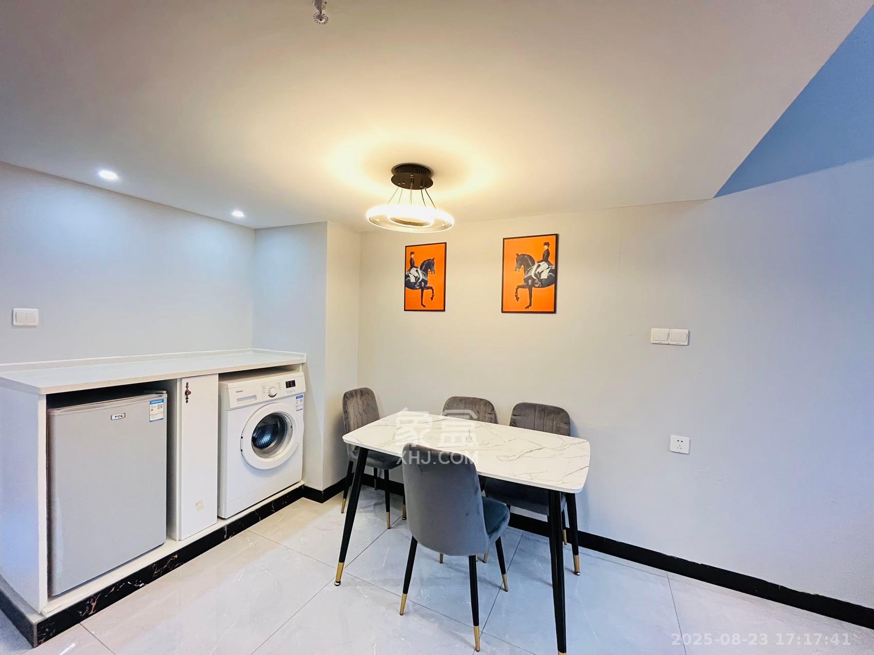 裕天国际商汇中心  1室0厅0卫    1500.0元/月室内图