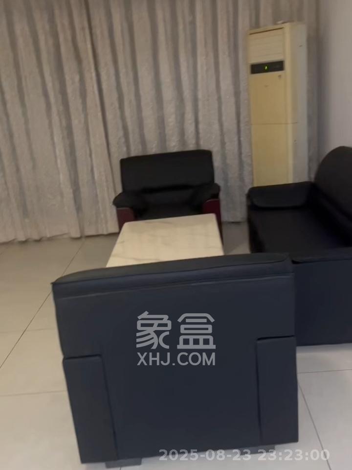 金铎嘉苑  3室2厅2卫   2800.00元/月