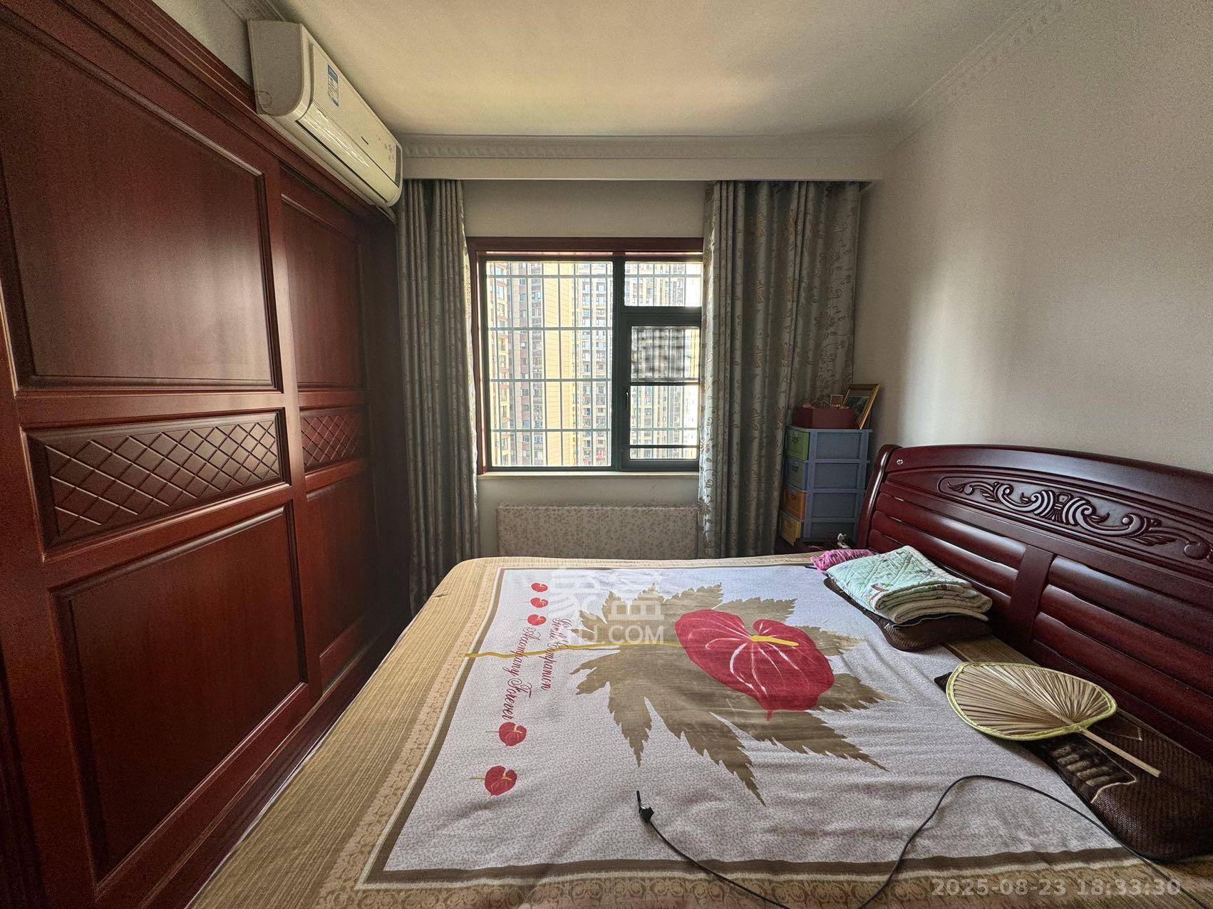 克拉美丽山庄(晟领国际) 4室2厅2卫 3300.0元/月 克拉美丽山庄(晟领国际) 4室2厅2卫 3300.0元/月室内图