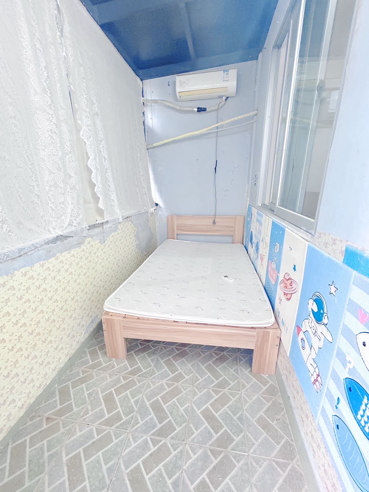 燕海大厦  2室2厅1卫   1600.00元/月室内图