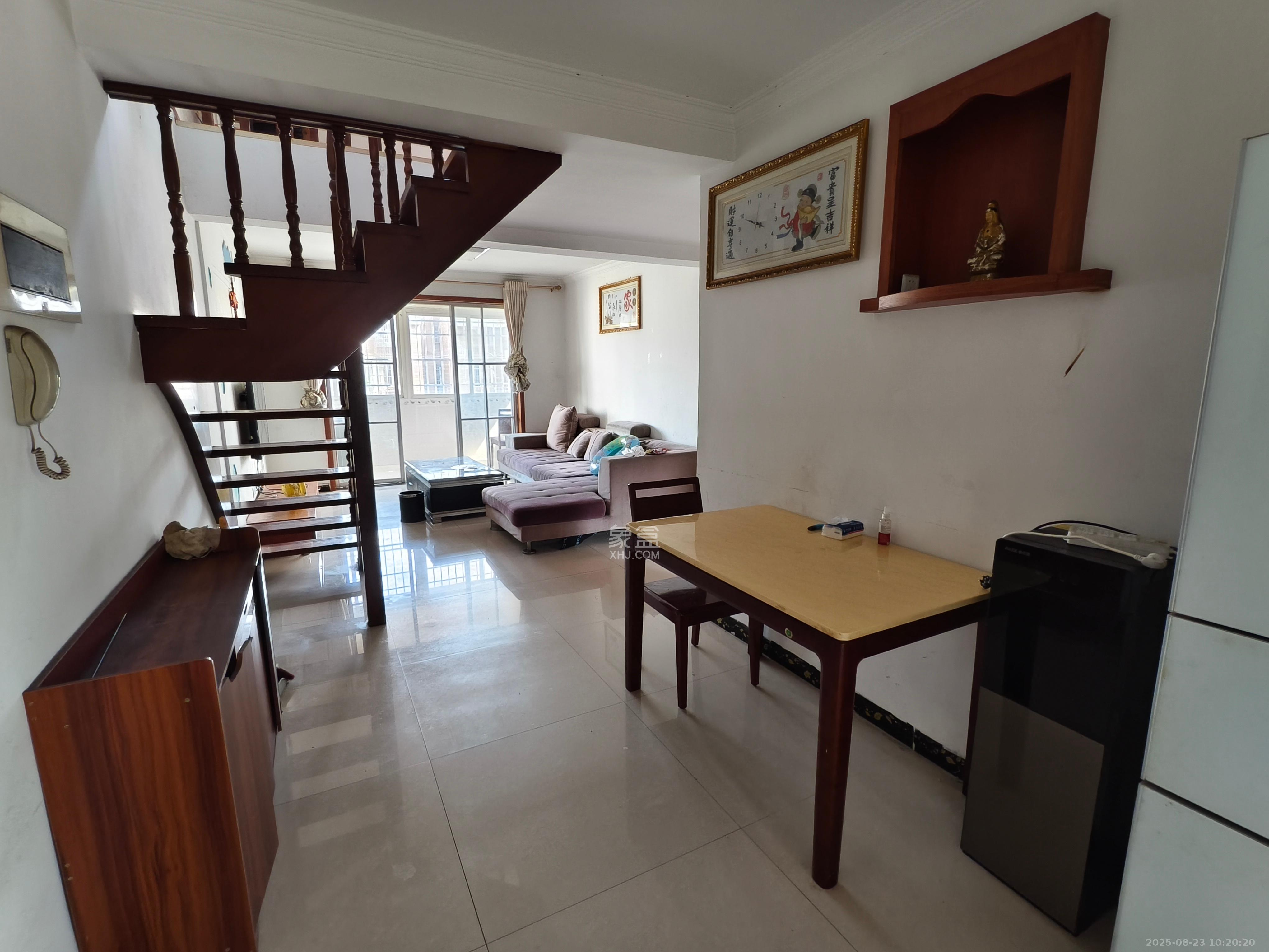 景环小区  2室2厅1卫    1600.0元/月 景环小区  2室2厅1卫    1600.0元/月