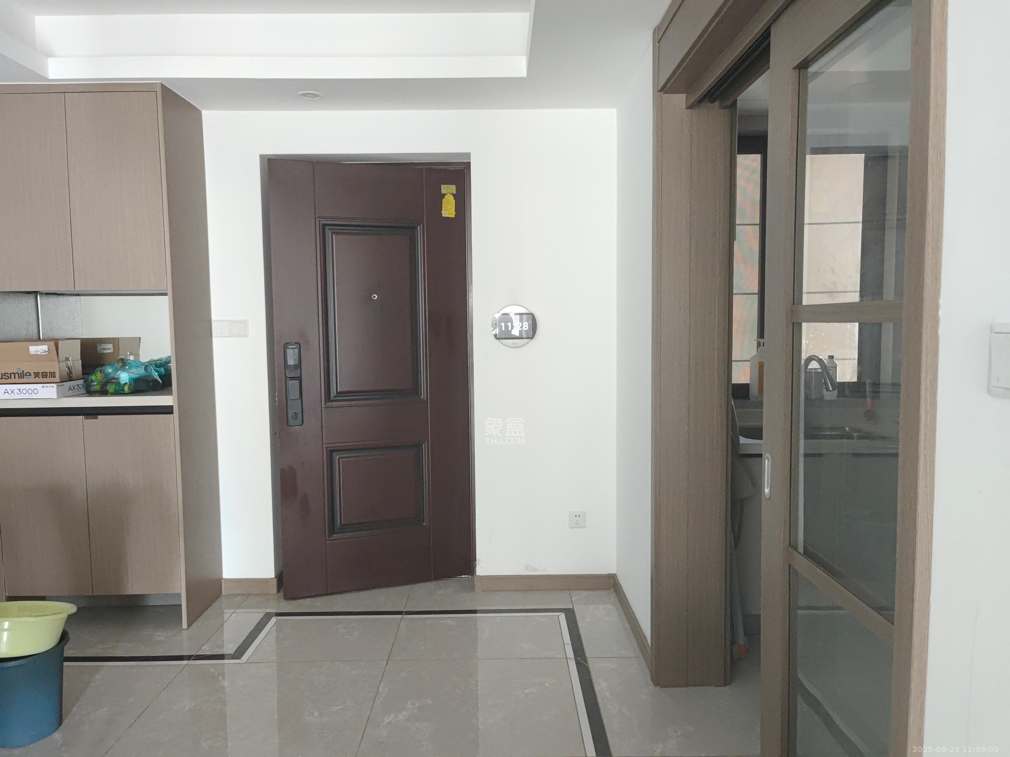 龙湖铂金中心（龙湖春江郦城）  3室2厅2卫    4000.0元/月室内图