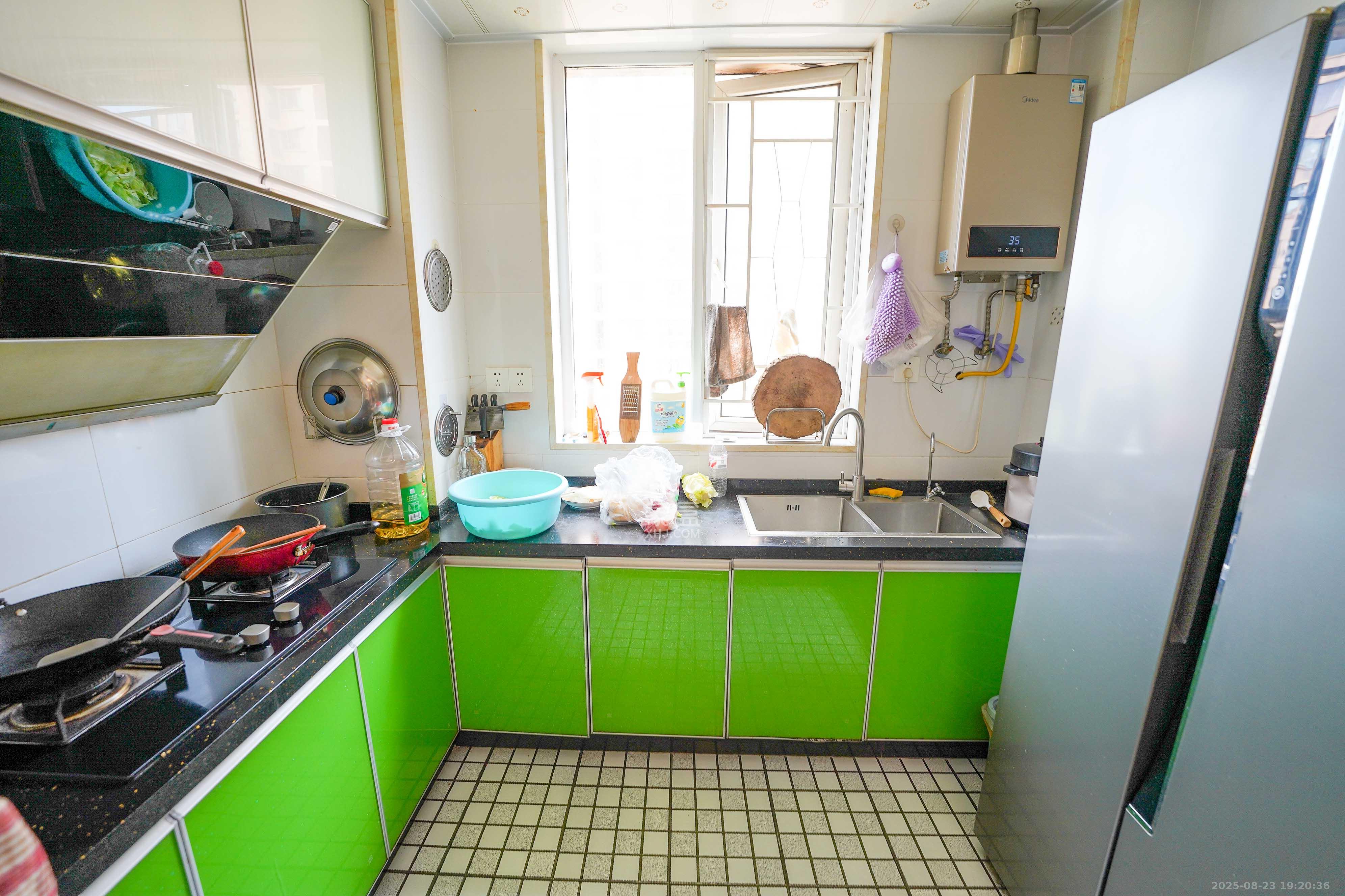 丽发新城 3室2厅2卫 85.0万 丽发新城 3室2厅2卫 85.0万其他