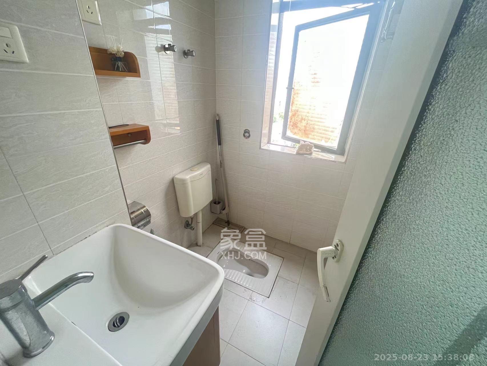 湘腾城市广场  2室2厅1卫    3000.0元/月室内图