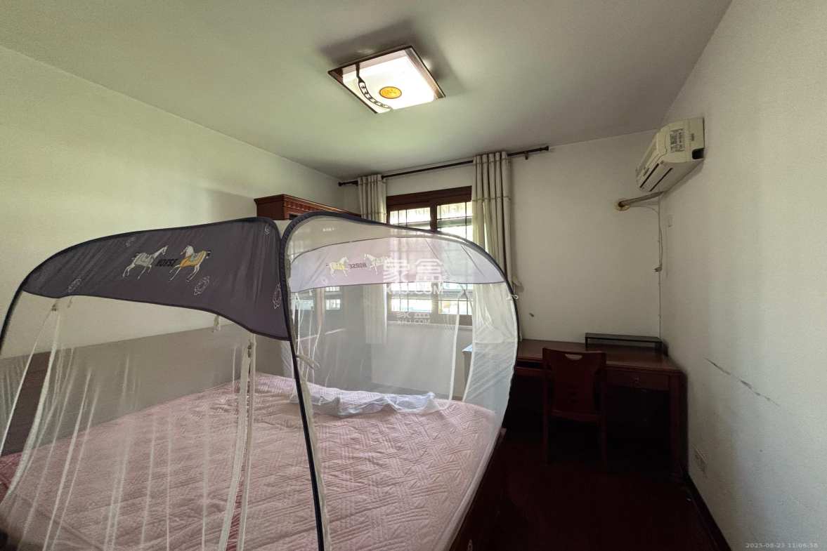 万煦园 3室2厅2卫 2000.0元/月 万煦园 3室2厅2卫 2000.0元/月室内图