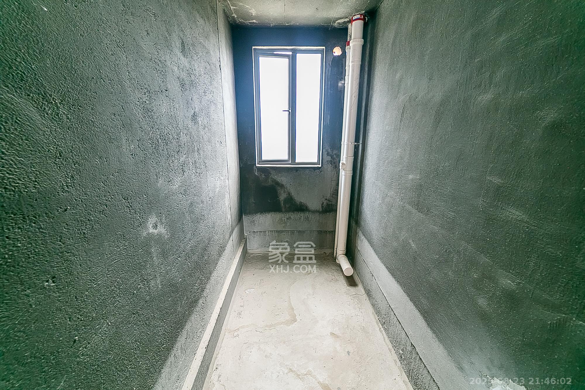 岭福家苑(天心佳苑) 3室2厅2卫 98.0万 岭福家苑(天心佳苑) 3室2厅2卫 98.0万卫生间