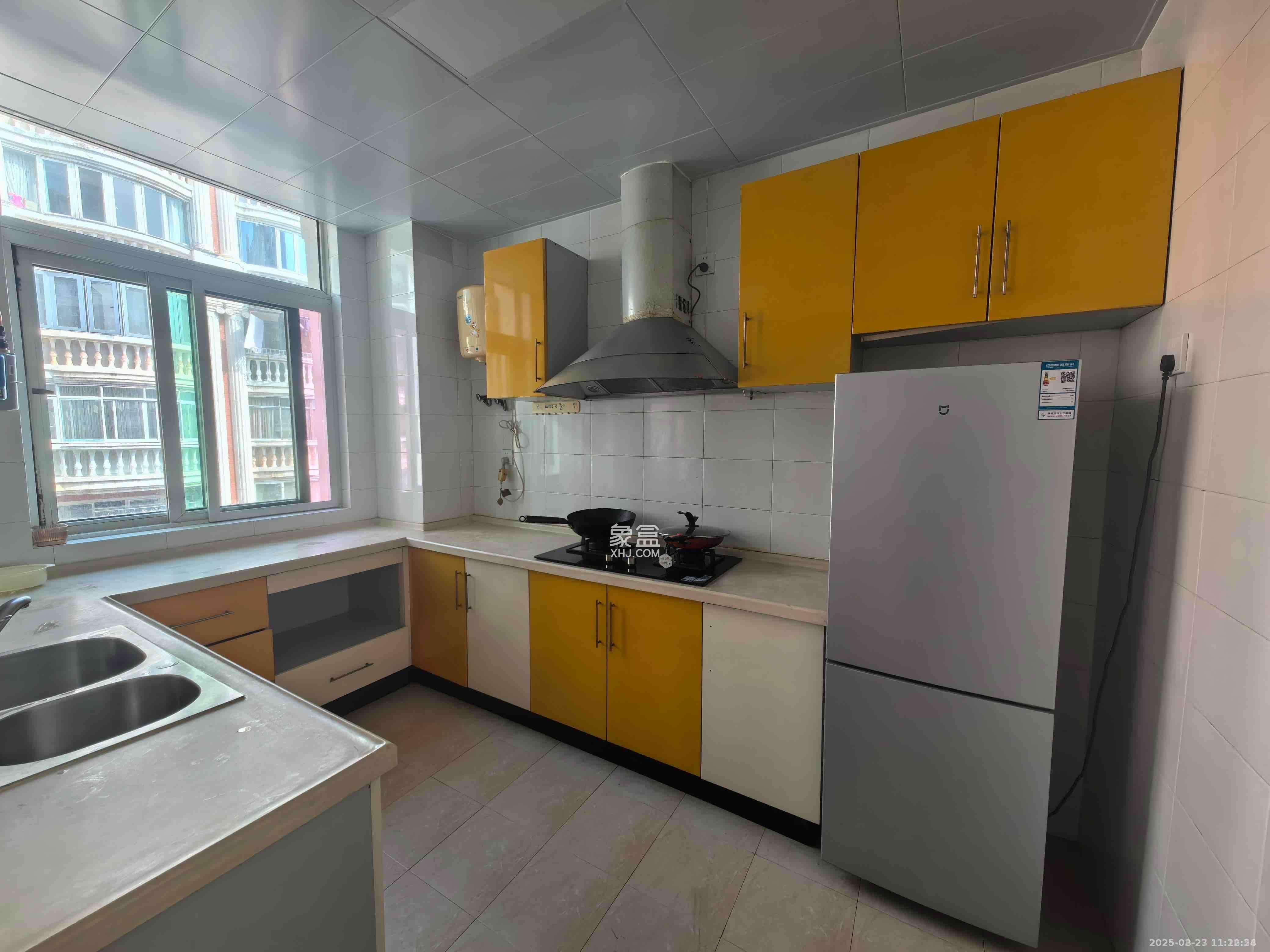 名都花园 4室2厅2卫 3600.0元/月 名都花园 4室2厅2卫 3600.0元/月室内图