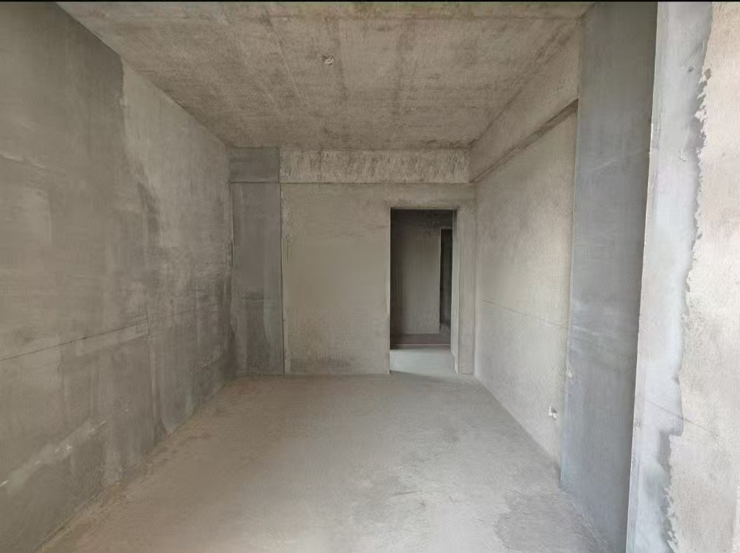 江与城  3室2厅2卫   67.80万客厅