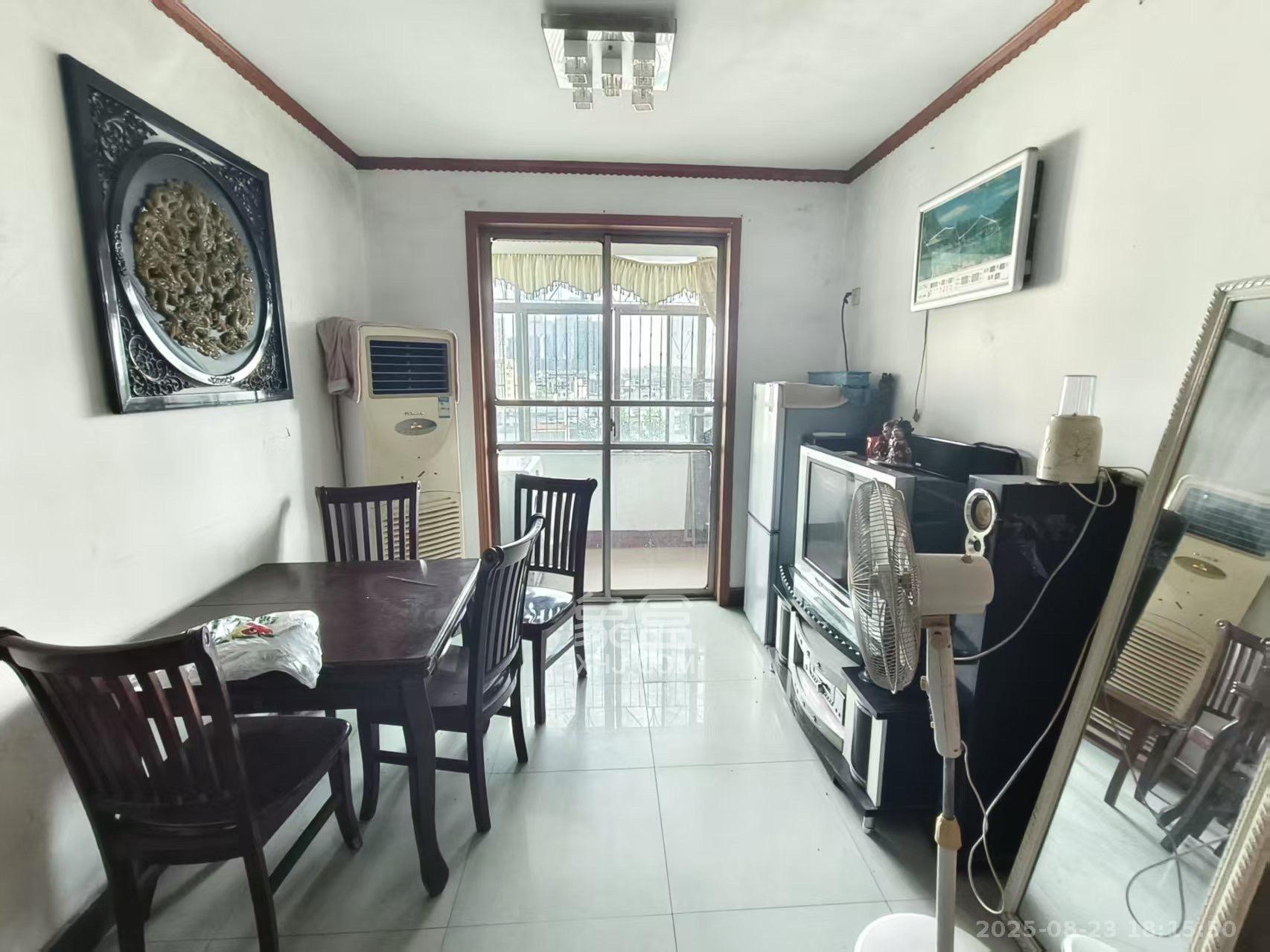 家兴公寓(洪家井) 2室1厅1卫 2000.0元/月 家兴公寓(洪家井) 2室1厅1卫 2000.0元/月室内图