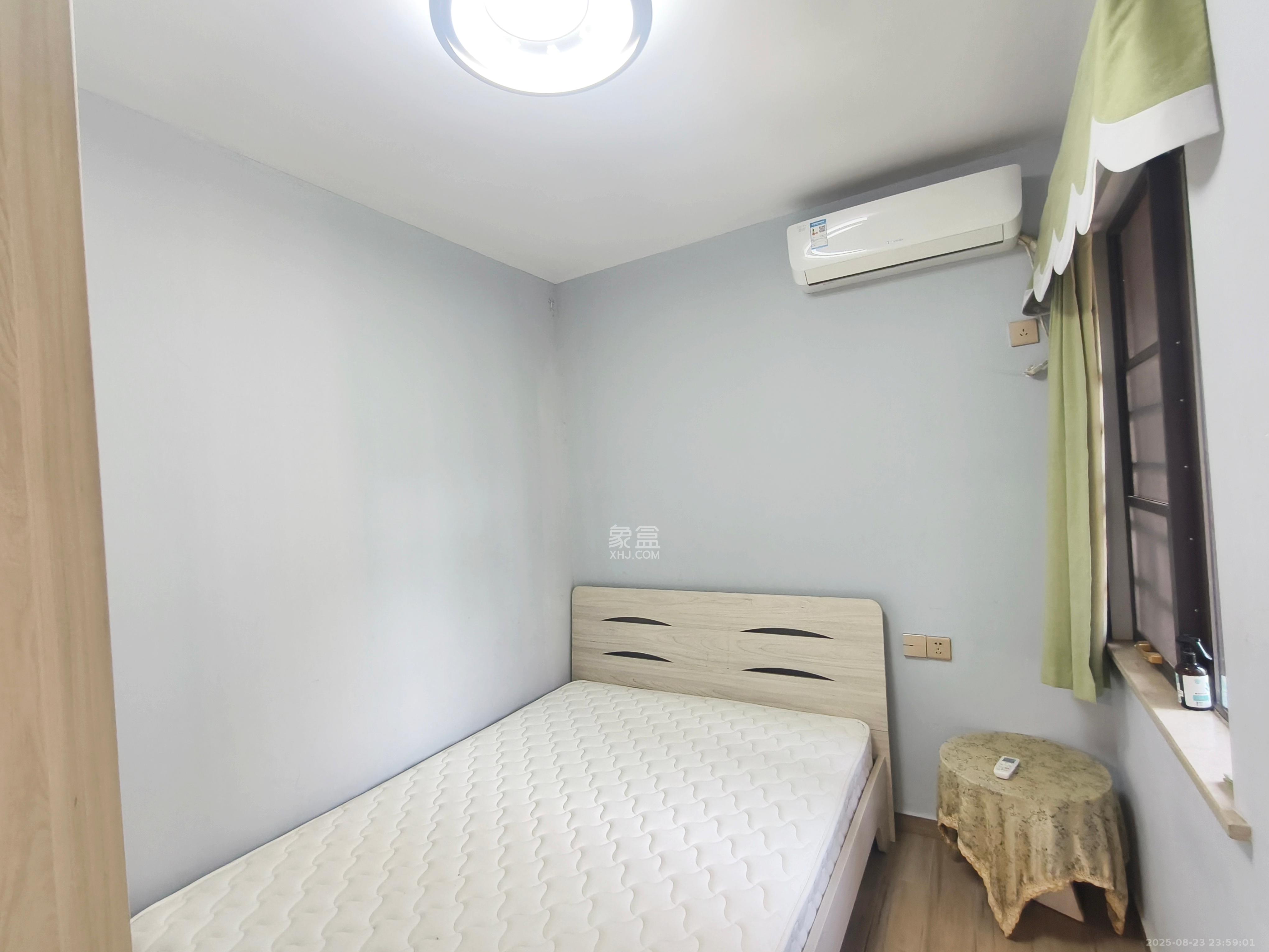 梅溪鑫苑名家 3室2厅1卫 2700.0元/月 梅溪鑫苑名家 3室2厅1卫 2700.0元/月室内图