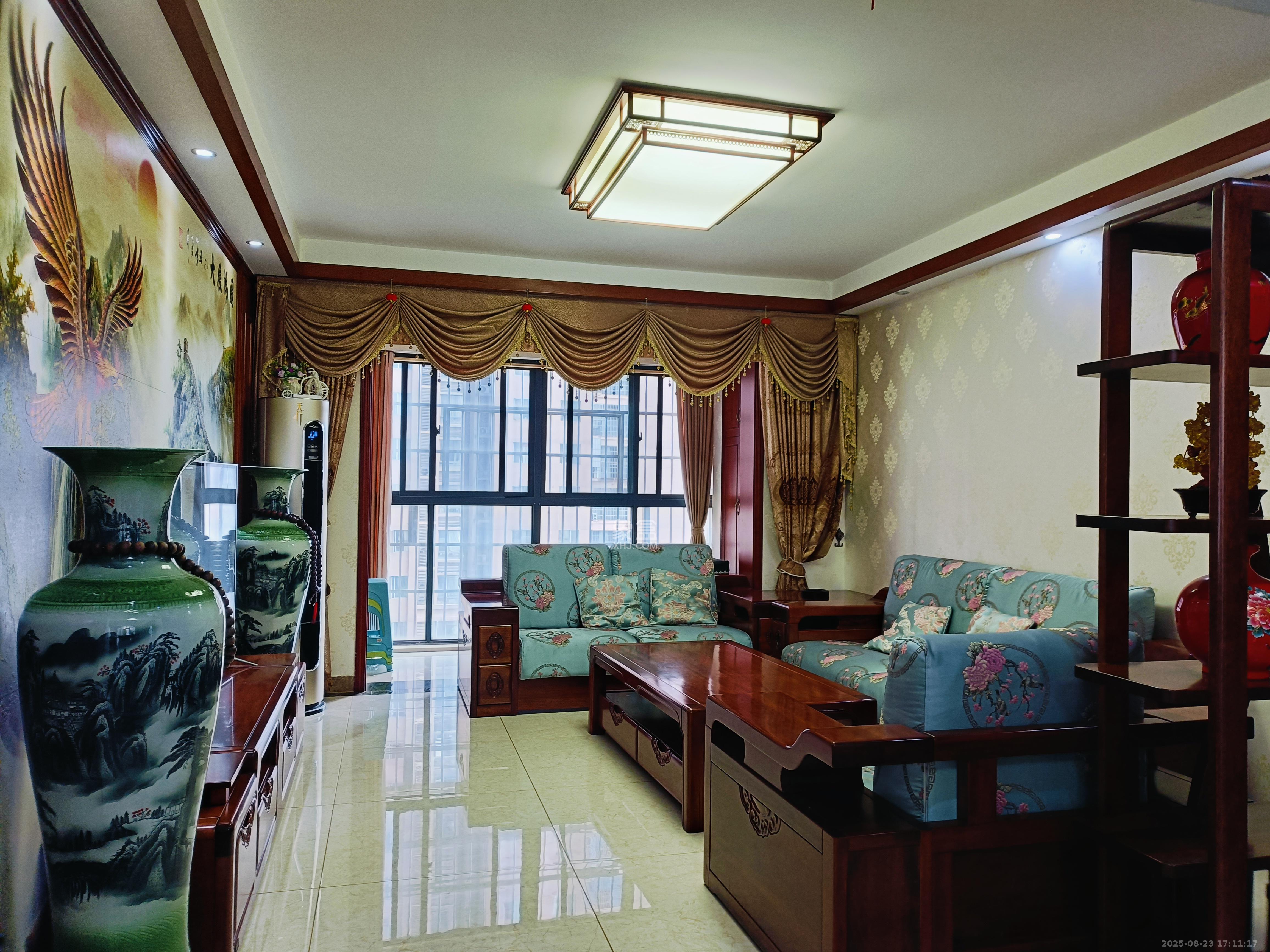 中欣楚天雅郡  4室2厅2卫    2500.0元/月 中欣楚天雅郡  4室2厅2卫    2500.0元/月室内图