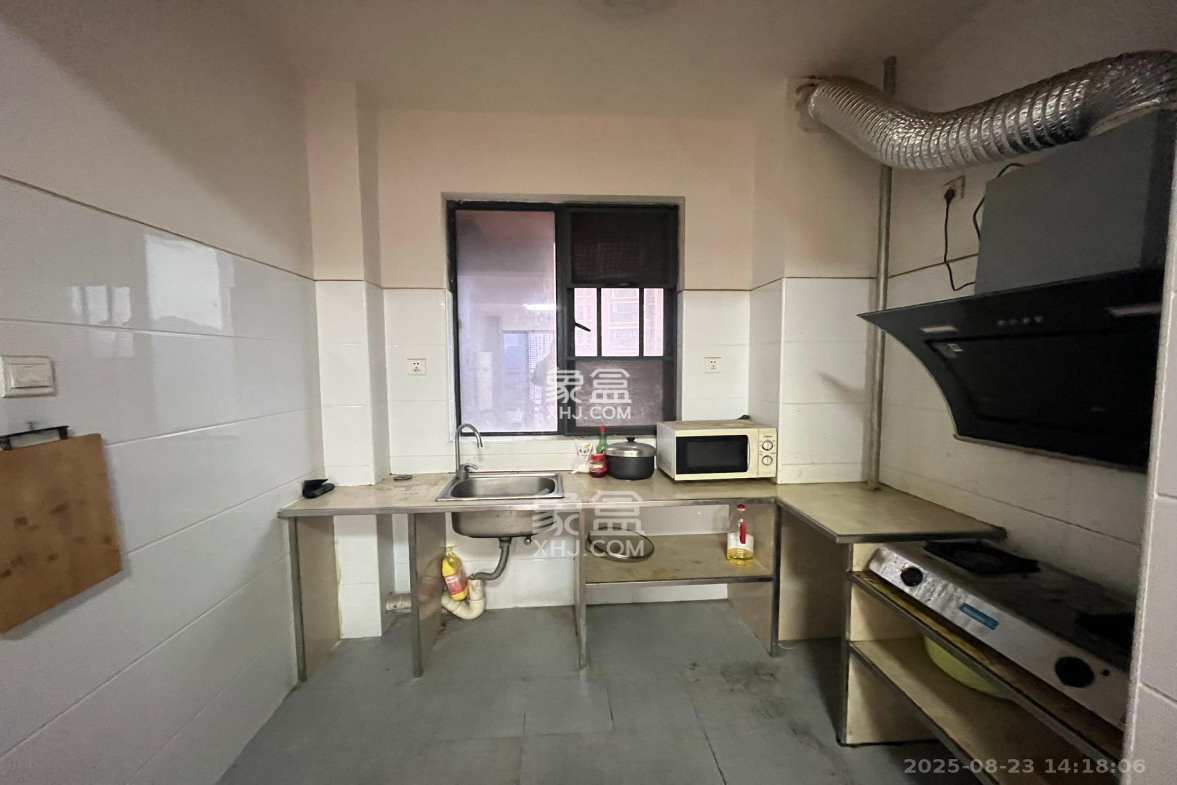 华雅林语苑  2室2厅1卫    2000.0元/月 华雅林语苑  2室2厅1卫    2000.0元/月室内图