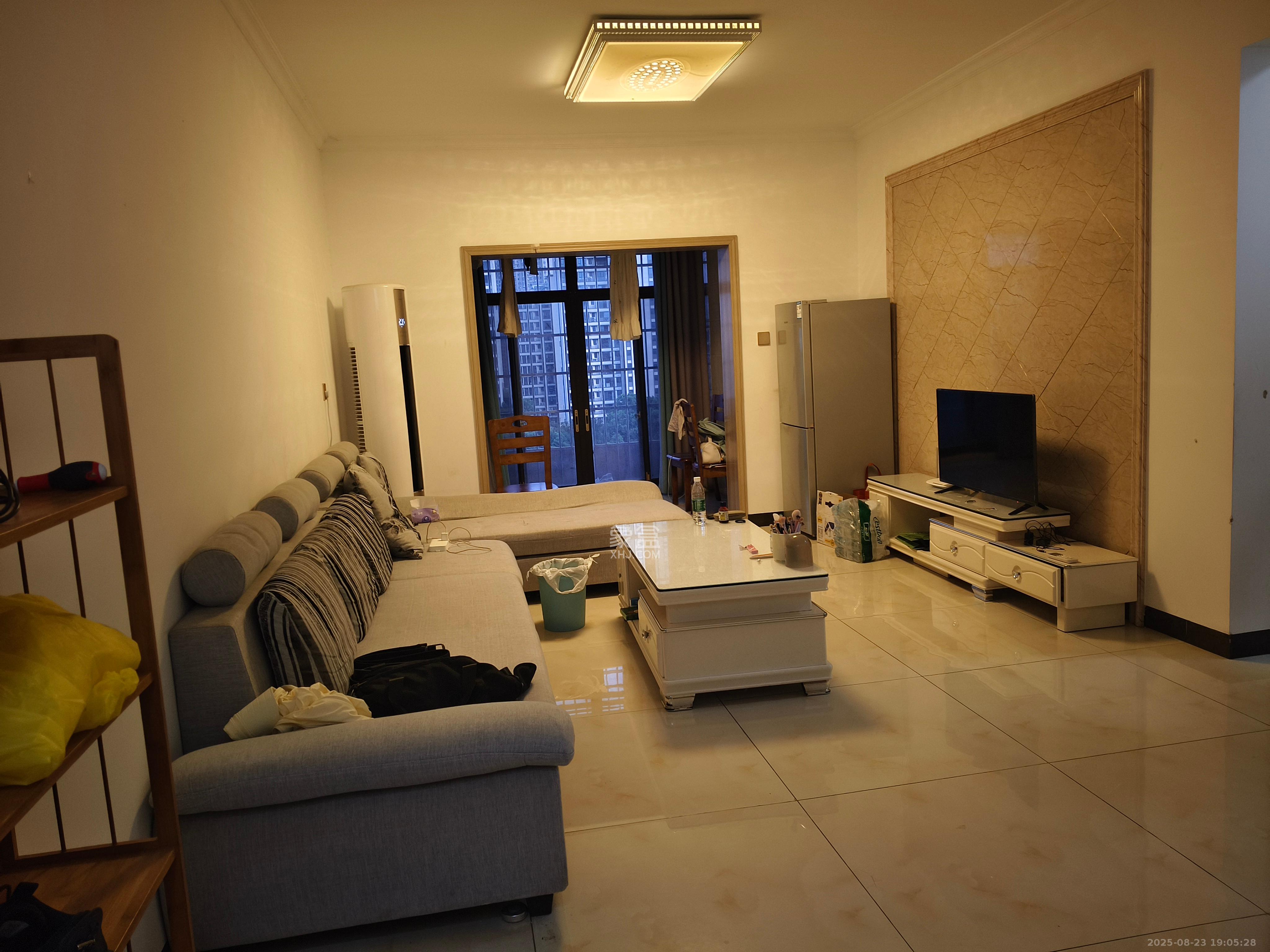 荷韵园  1室0厅0卫    1600.0元/月室内图