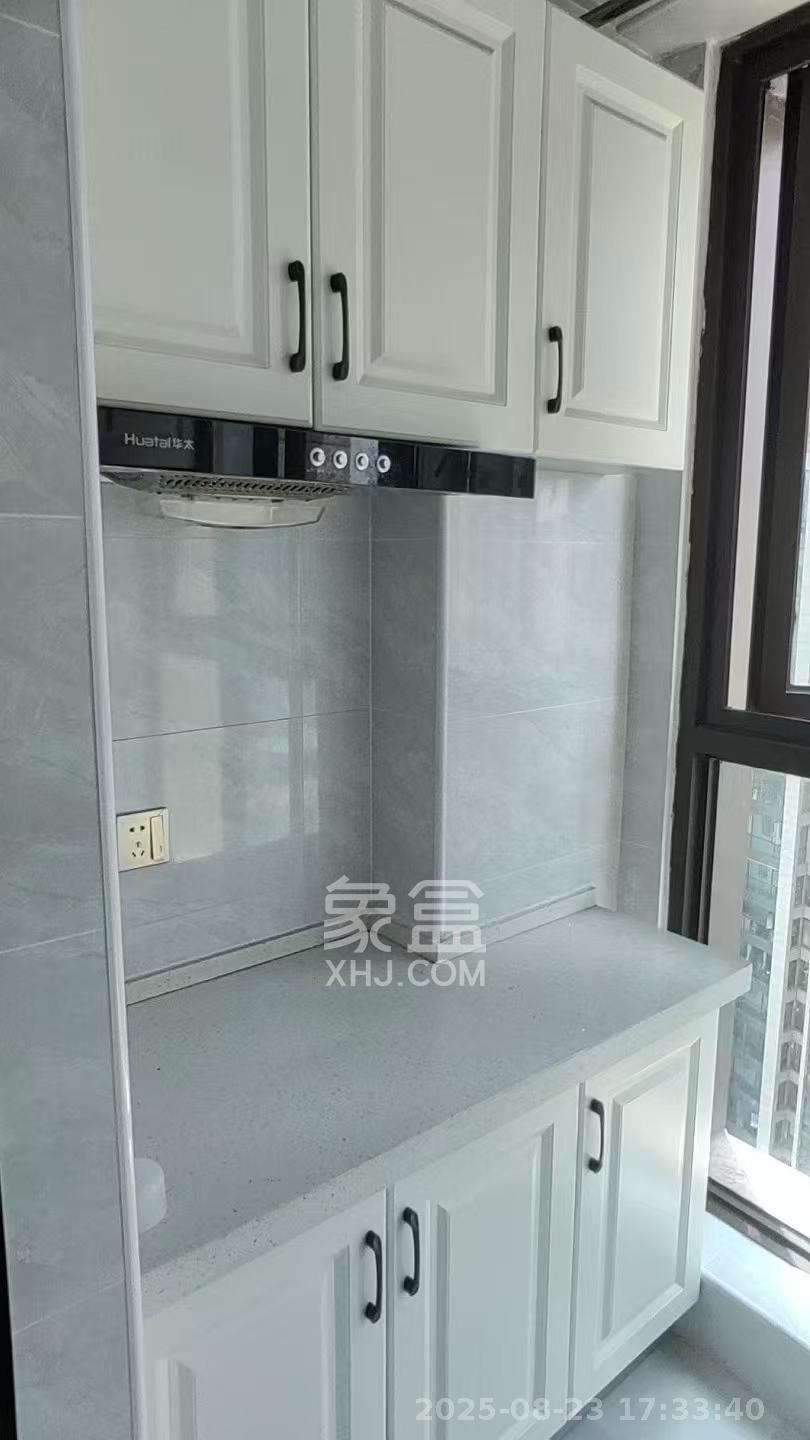 明昇壹城(明昇时代广场)二期  1室1厅1卫    1800.0元/月 明昇壹城(明昇时代广场)二期  1室1厅1卫    1800.0元/月室内图