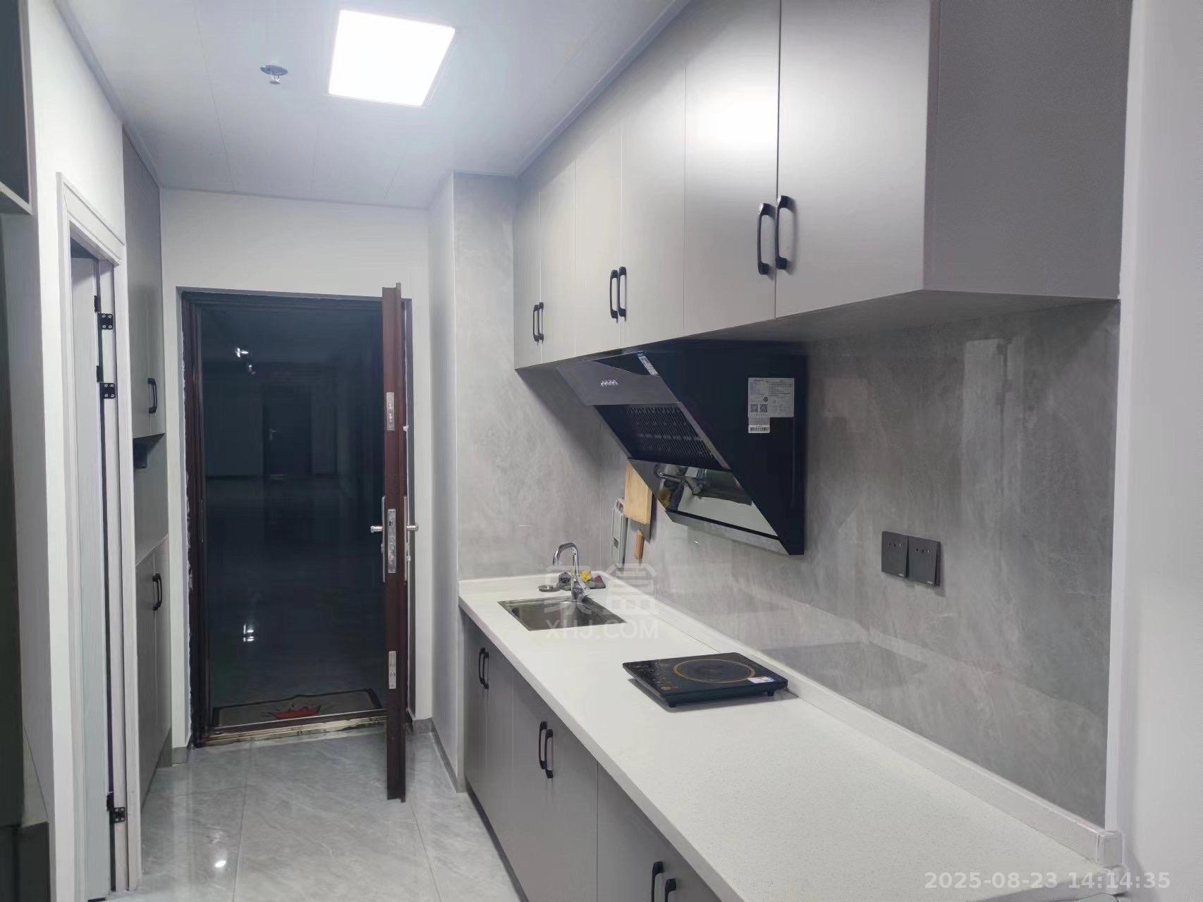 朗廷览江  1室0厅0卫    1400.0元/月室内图