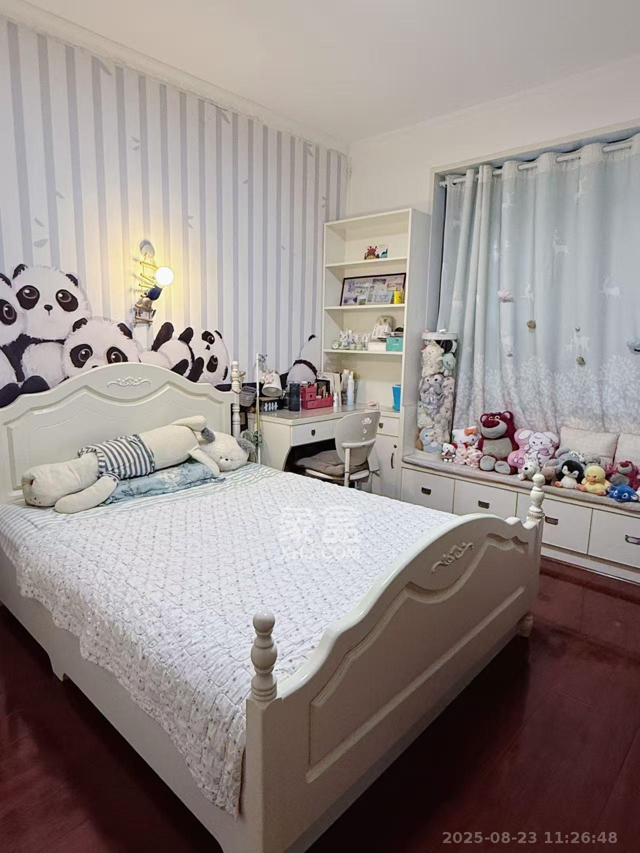 先锋新宇  3室2厅1卫   2400.00元/月室内图