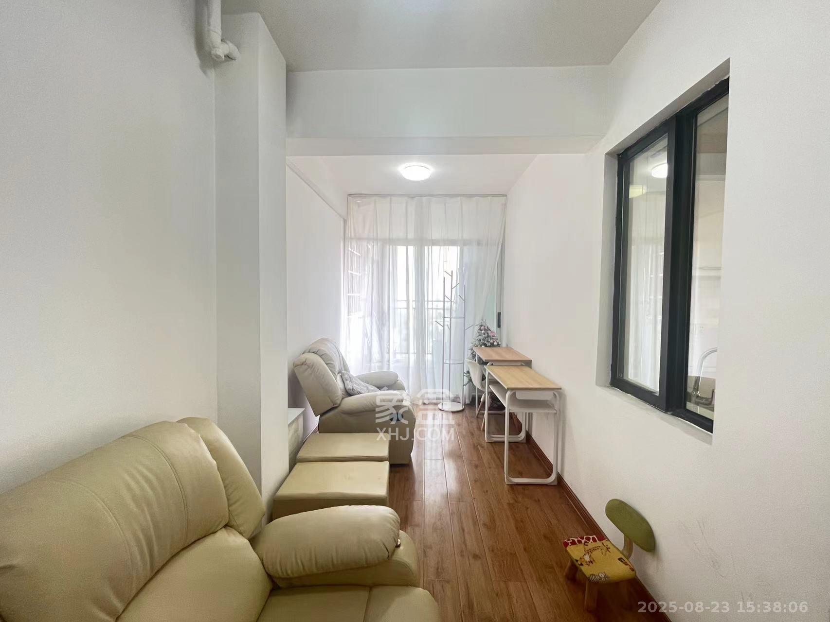 湘腾城市广场  2室2厅1卫    3000.0元/月室内图