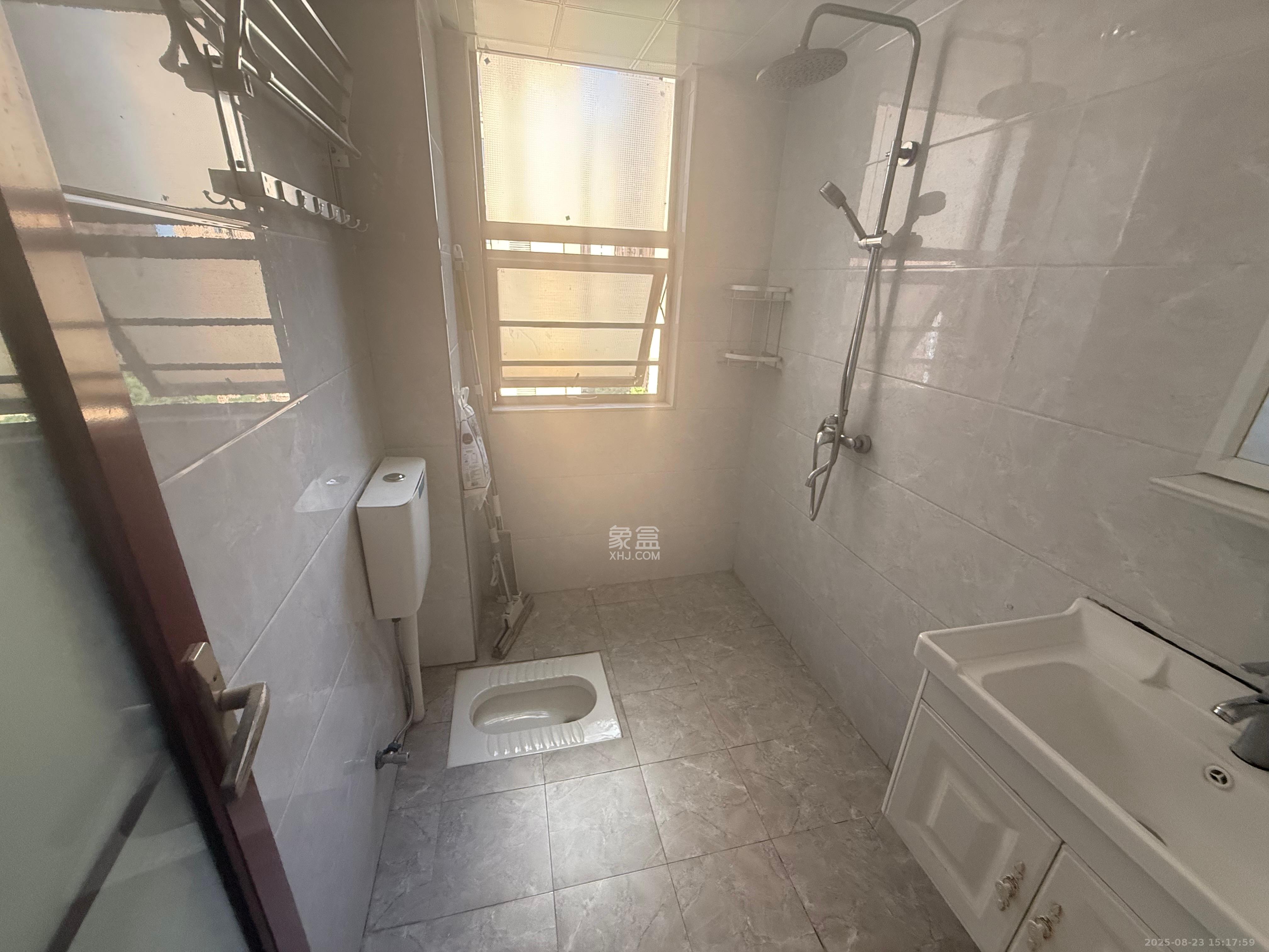 润和又一城 2室1厅1卫 1700.0元/月 润和又一城 2室1厅1卫 1700.0元/月室内图