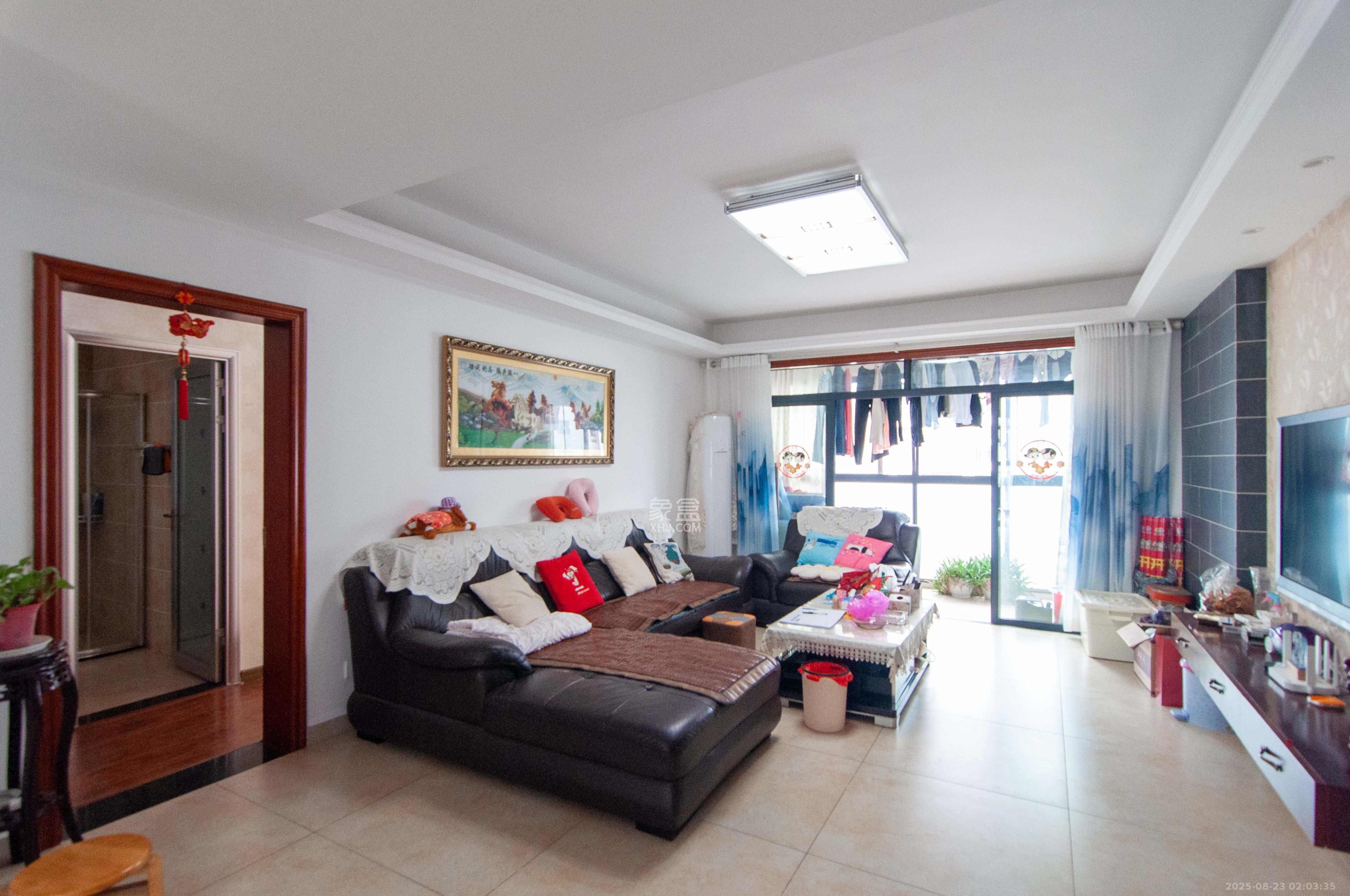 海林馨香雅苑 3室2厅2卫 115.0万 海林馨香雅苑 3室2厅2卫 115.0万客厅