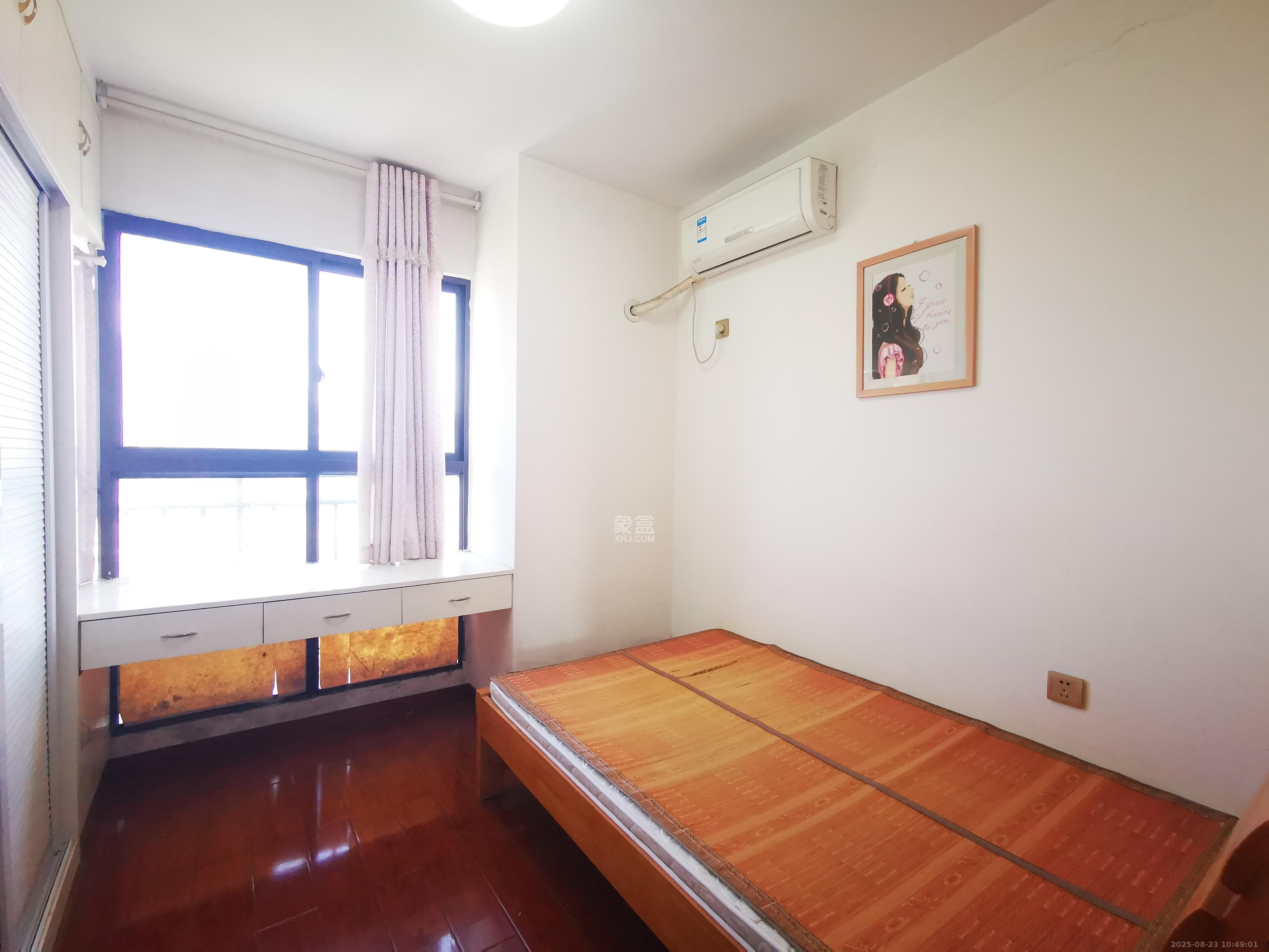 保利麓谷林语E区  3室2厅1卫   2500.00元/月室内图