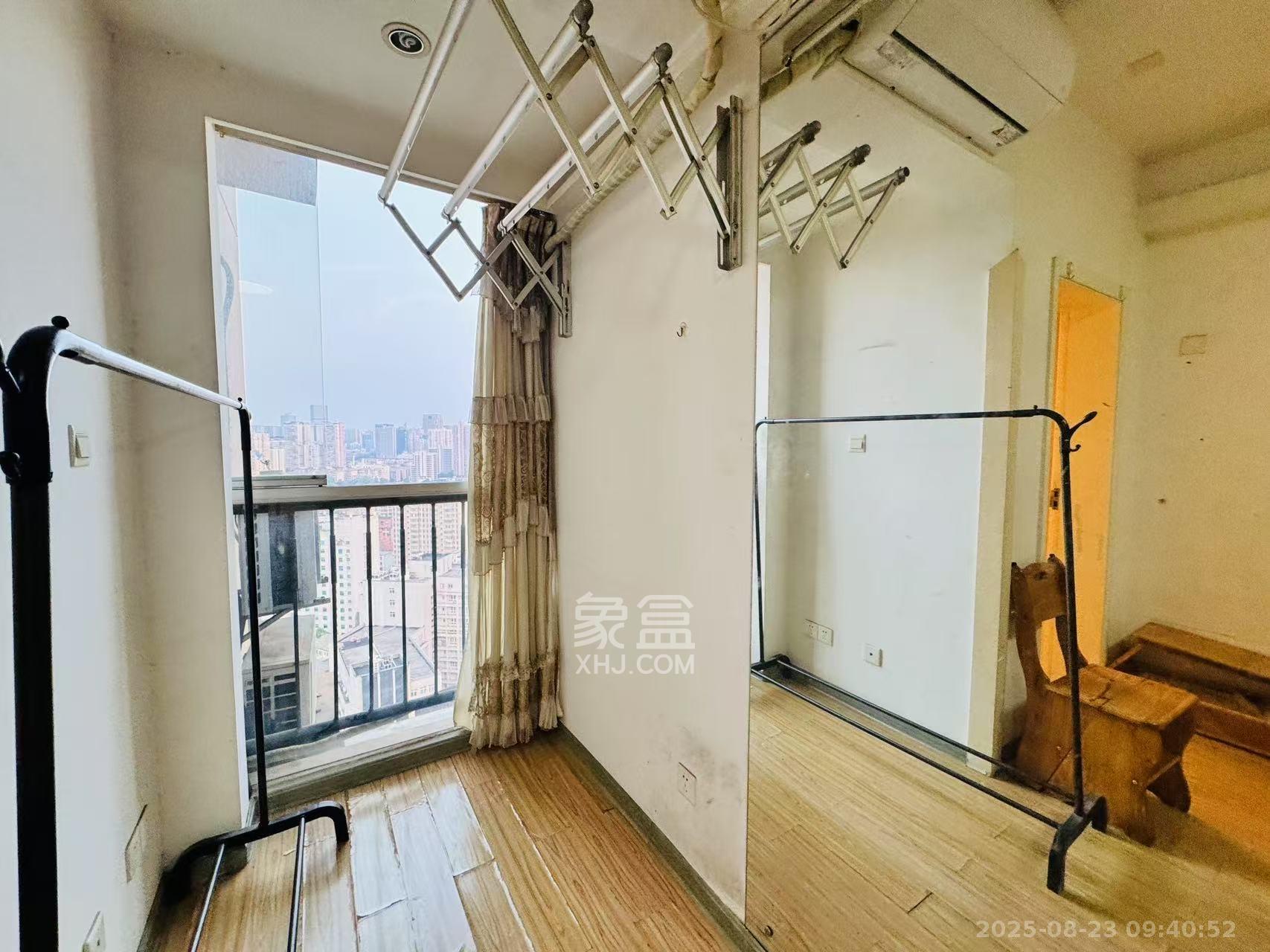 白沙晶城  1室1厅1卫   1900.00元/月室内图