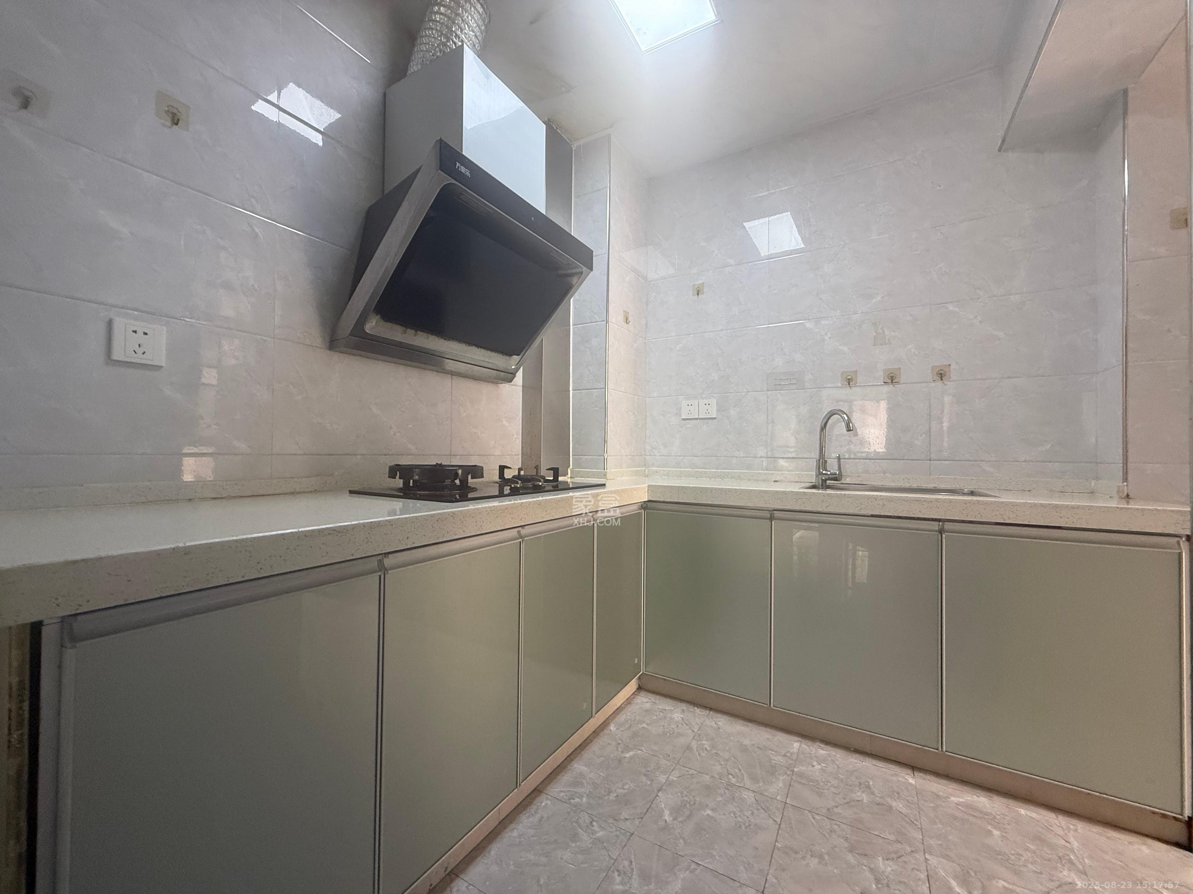 润和又一城 2室1厅1卫 1700.0元/月 润和又一城 2室1厅1卫 1700.0元/月室内图