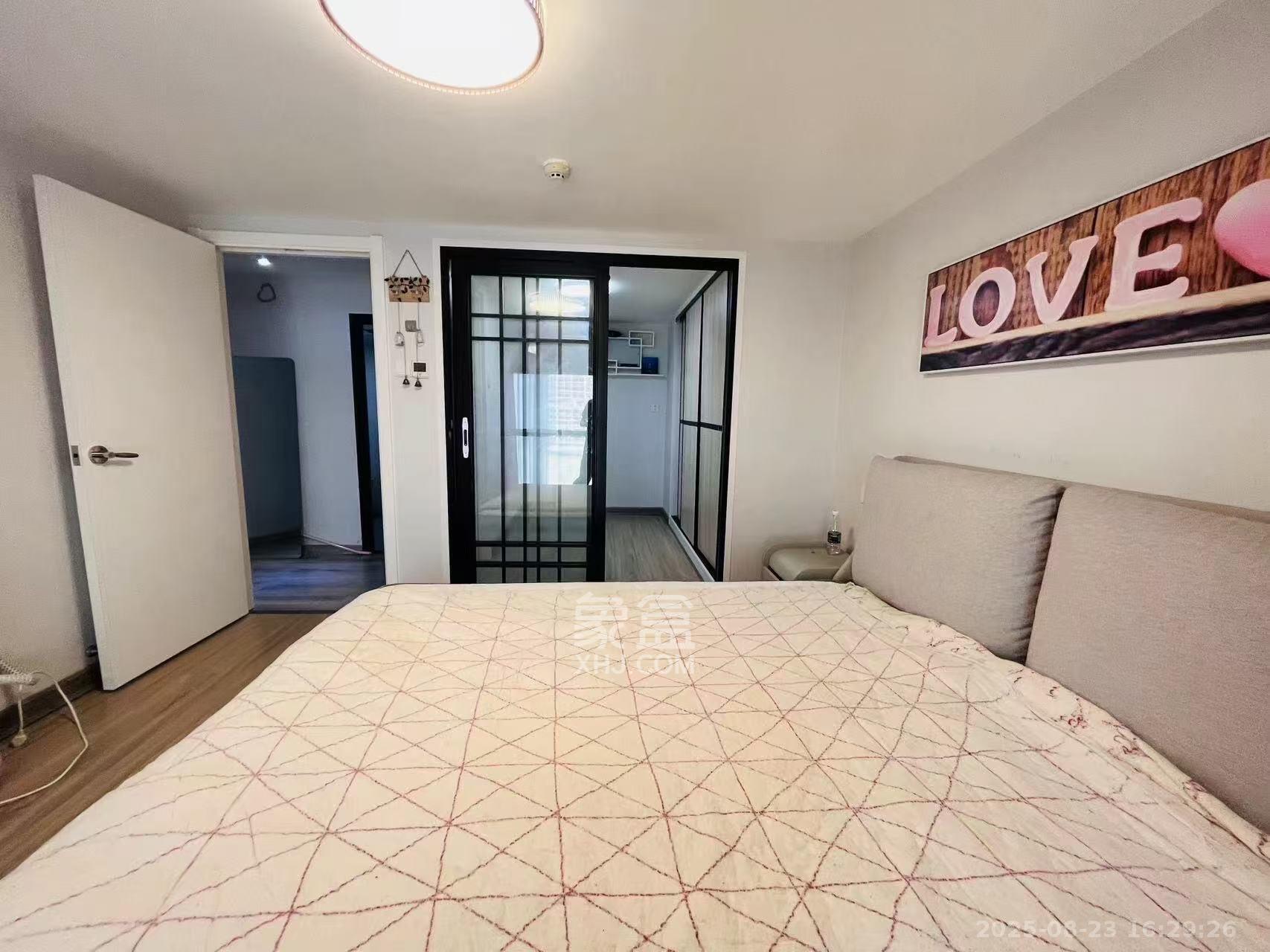 东盈商业广场（华泉城市广场）  2室1厅1卫    3000.0元/月室内图