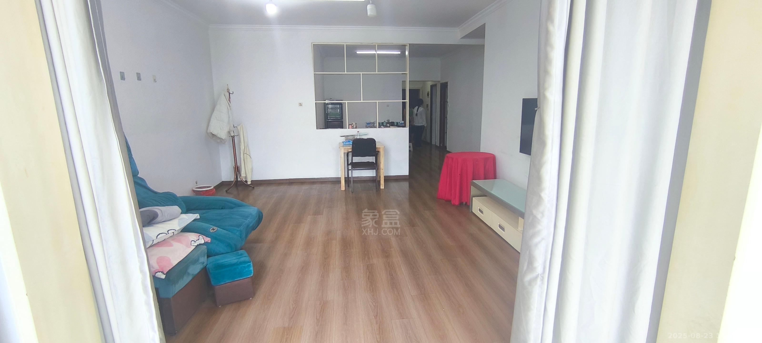 水岸春天 3室2厅0卫 2300.0元/月 水岸春天 3室2厅0卫 2300.0元/月室内图