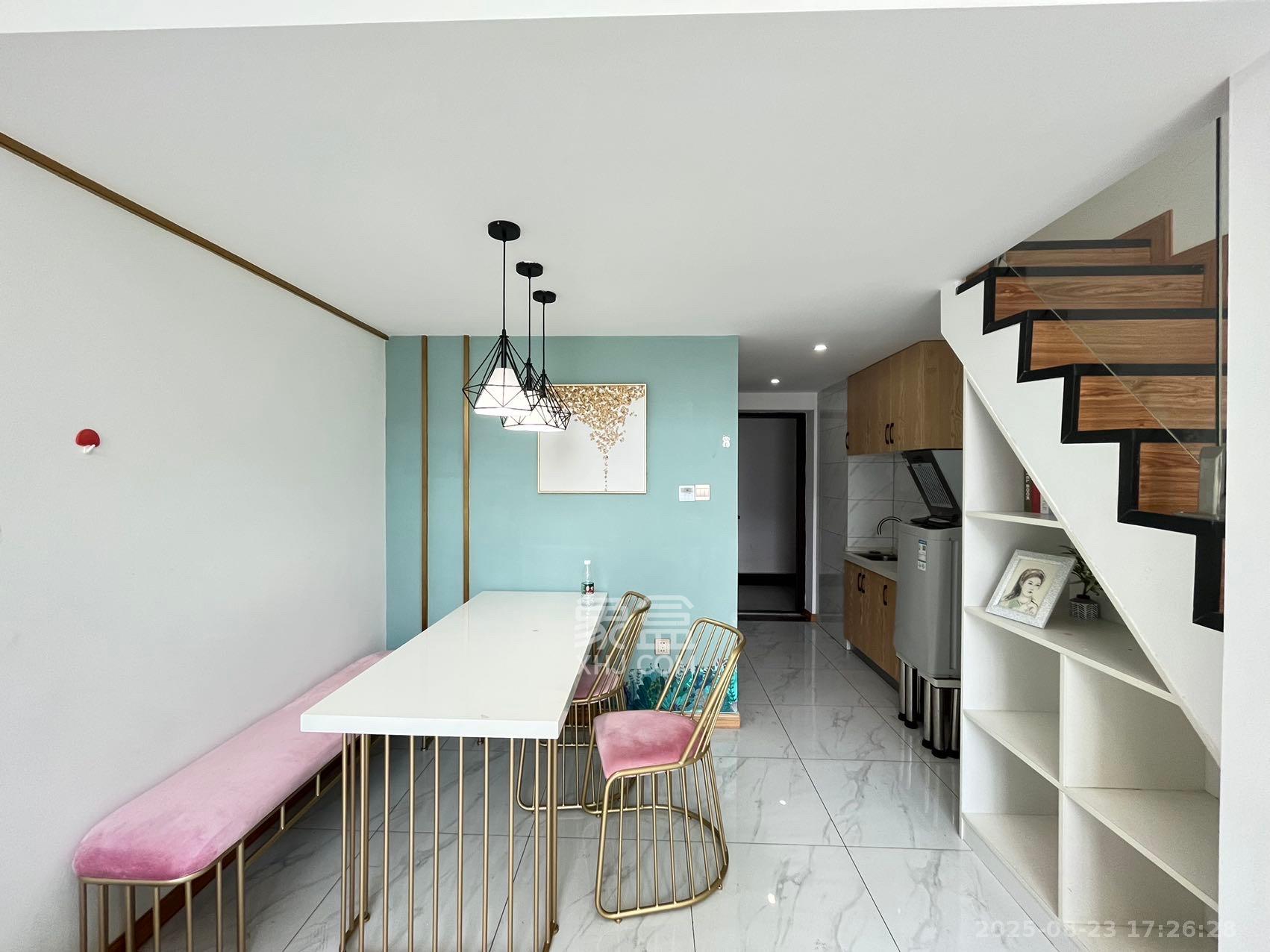 裕天国际商汇中心 1室0厅0卫 1500.0元/月 裕天国际商汇中心 1室0厅0卫 1500.0元/月室内图